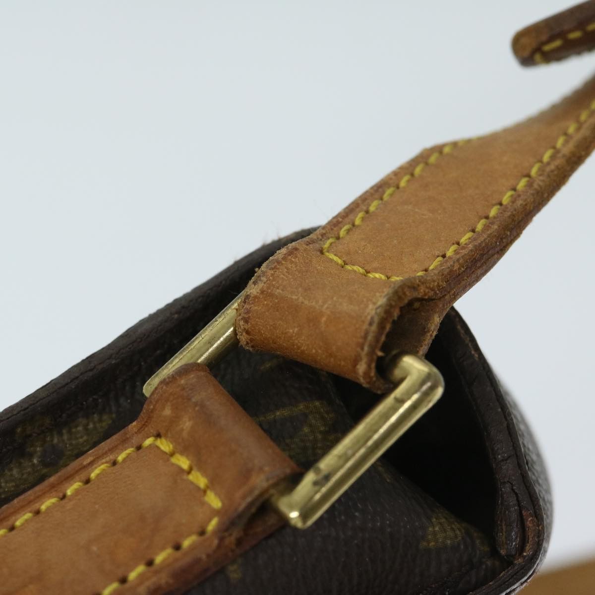 Louis Vuitton LOUIS VUITTON Monogram Saint Cloud GM Shoulder Bag M51242 Size ONE SIZE - 7 Thumbnail