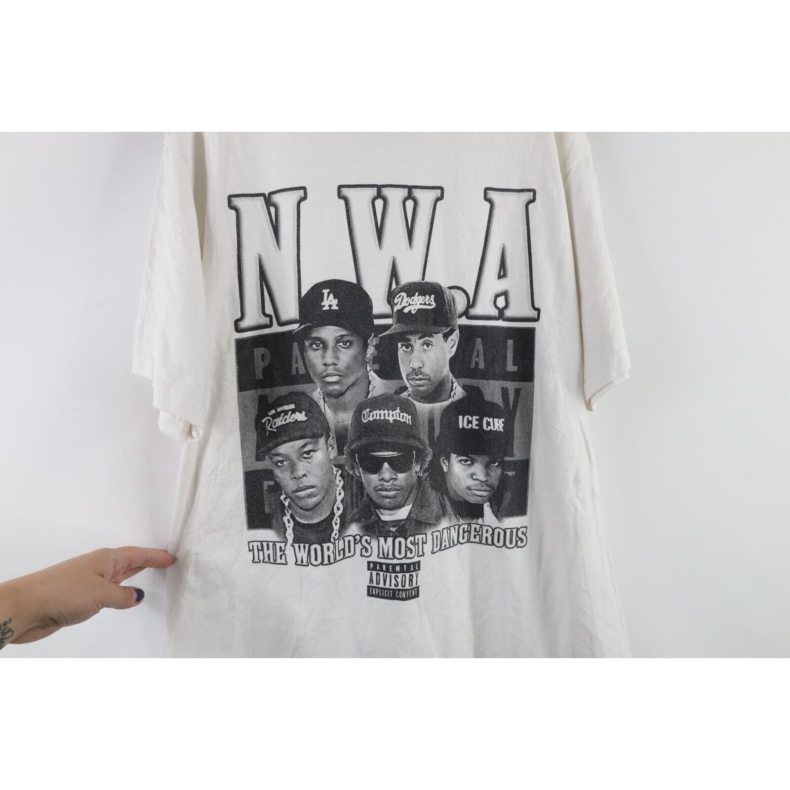 Vintage Vintage Streetwear Distressed NWA Hip Hop Rap Tee T-Shirt Size US L / EU 52-54 / 3 - 4 Thumbnail