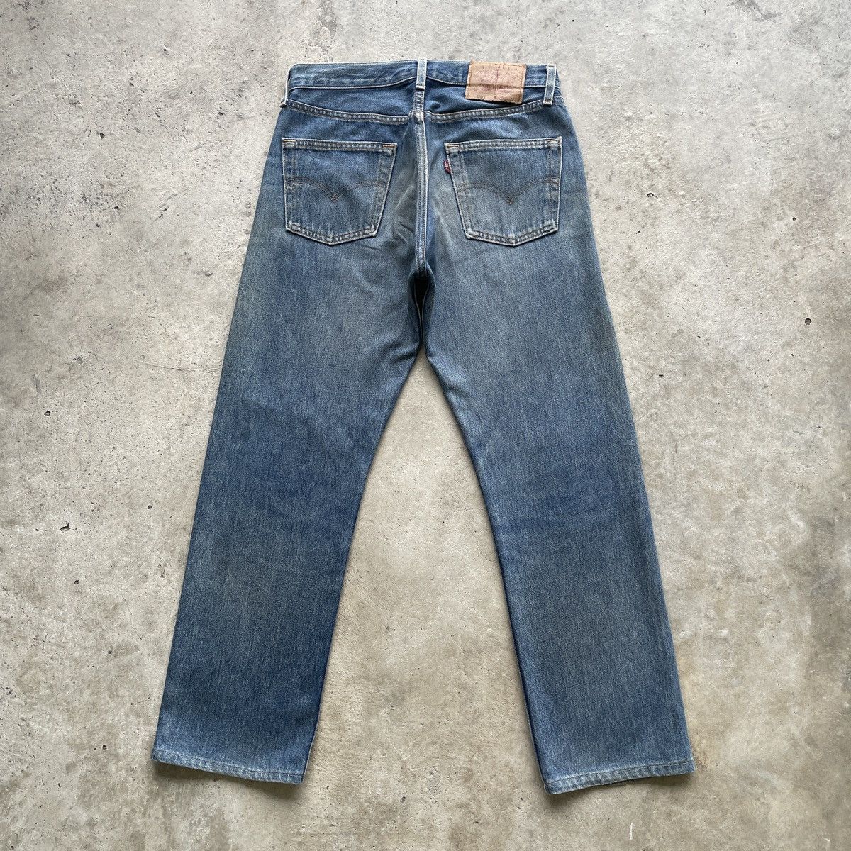 Levi's Vintage Clothing Vintage Levi’s 501 Rusty Faded Distressed Jeans Pants W29 Size US 29 - 15 Thumbnail