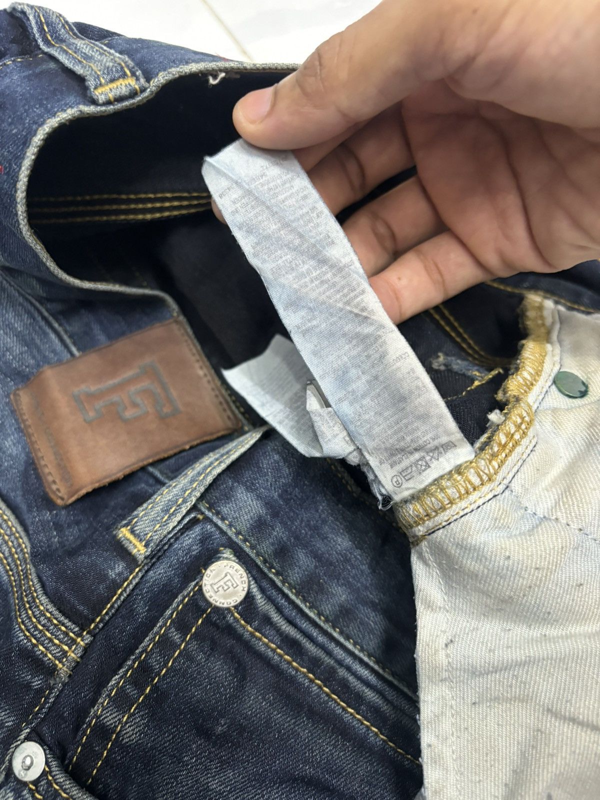 FCUK FRENCH CONNECTION DIRTY DISTRESSED DENIM JEANS FCUK Size US 30 / EU 46 - 13 Thumbnail