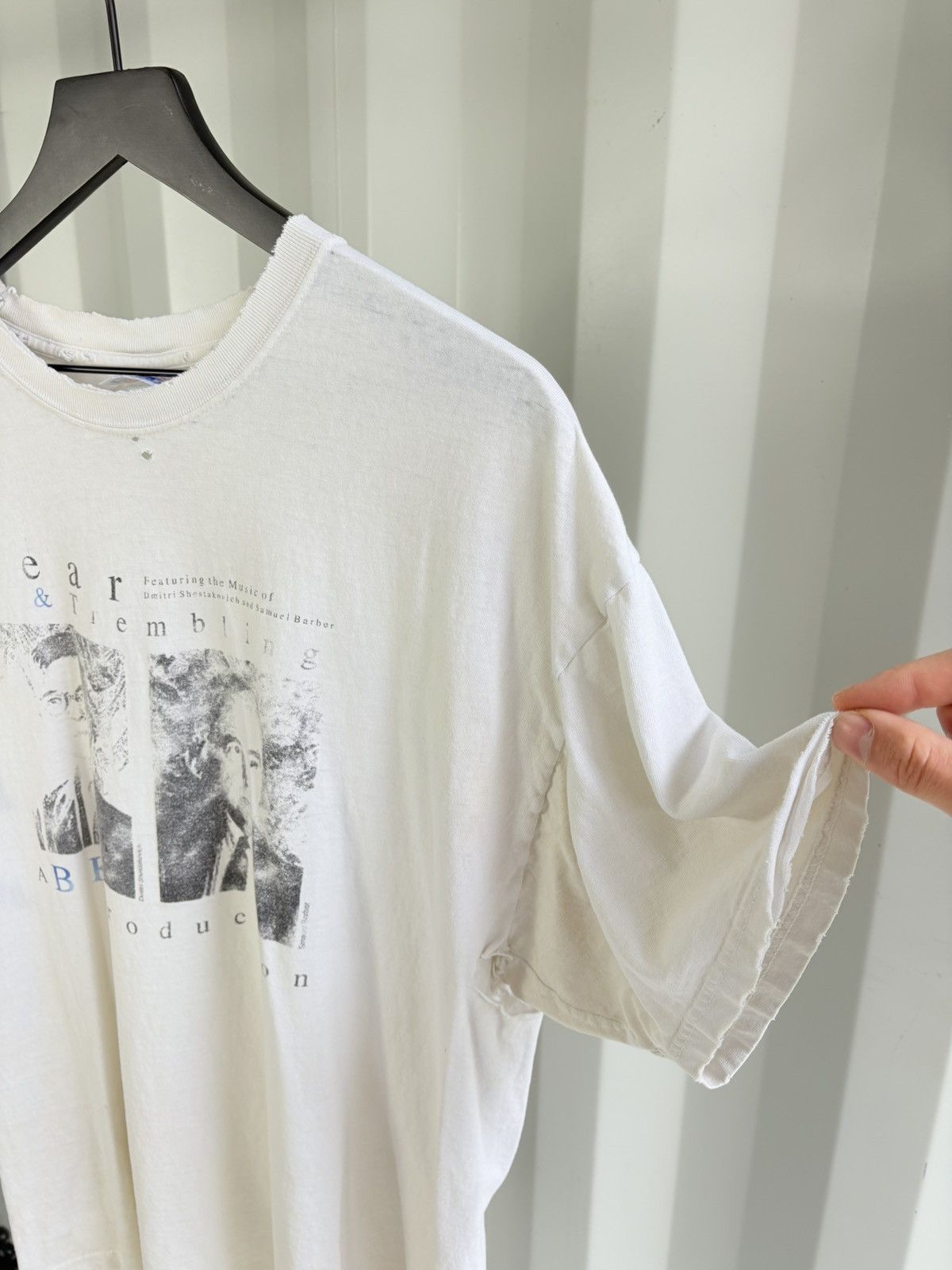 Vintage Thrashed Fear Trembling Faded Distressed Shirt ERD GRUNGE Size US XL / EU 56 / 4 - 2 Thumbnail
