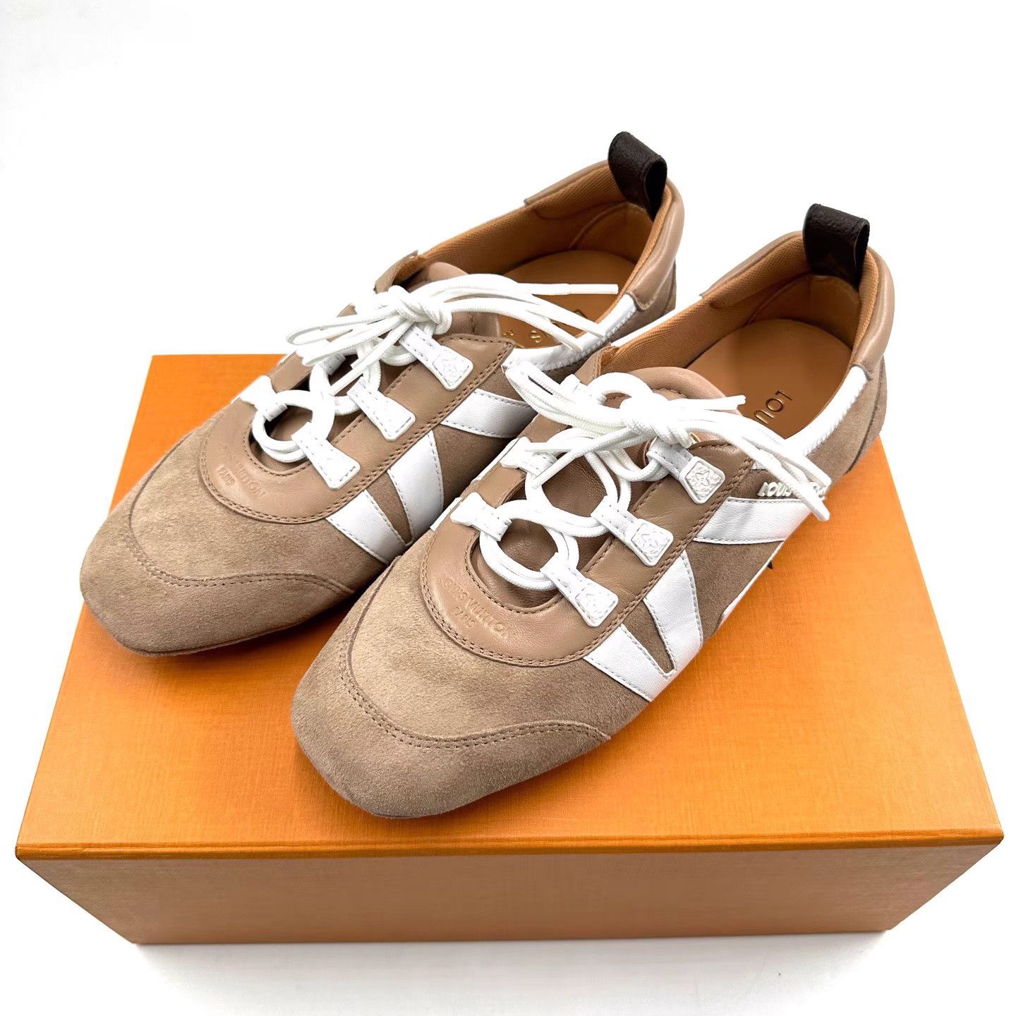 Louis Vuitton Louis Vuitton Khaki Suede Trainer-Ballet Shoes K12 Size US 7 / IT 37 - 1 Thumbnail