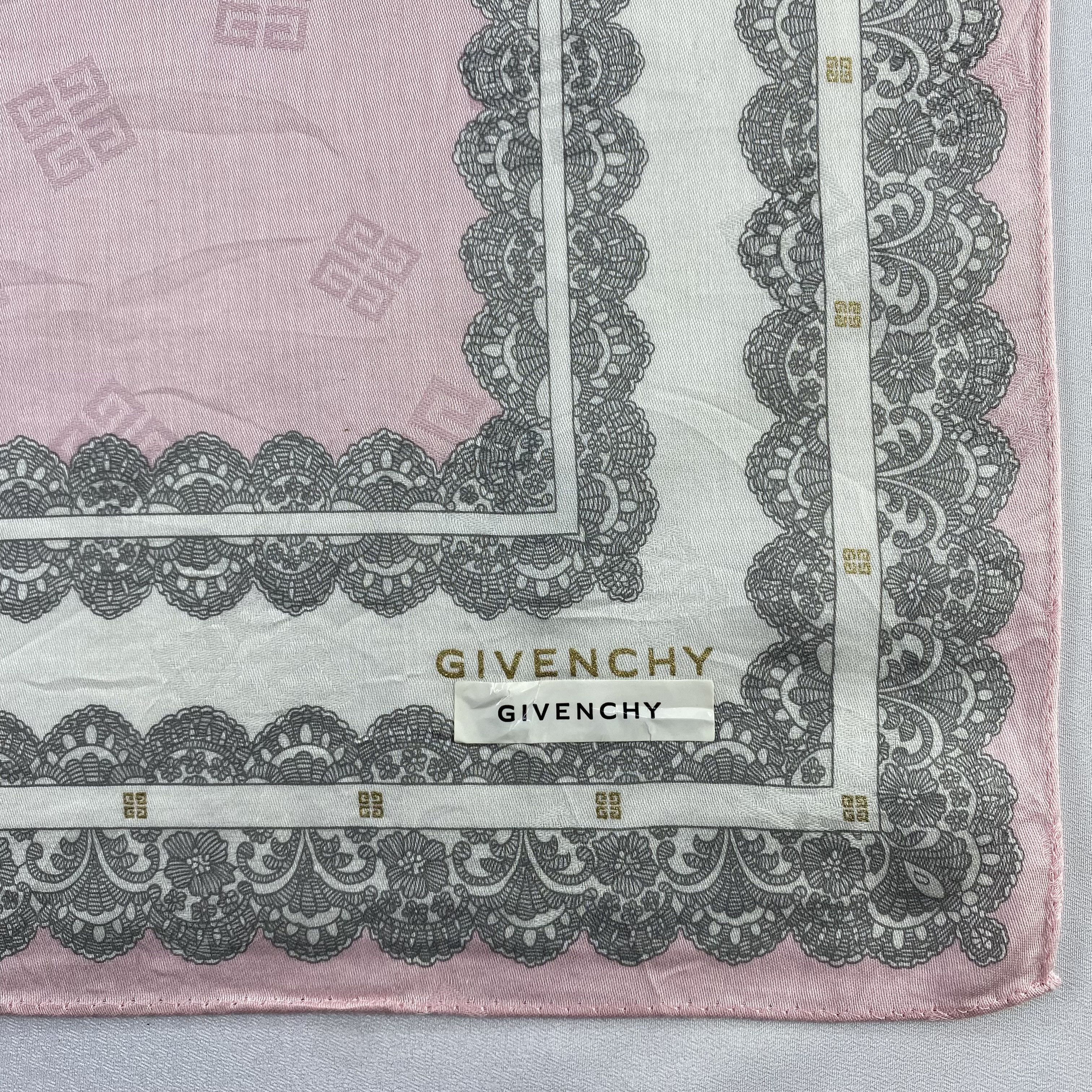 Vintage NWT Givenchy Bandana/ Handkerchief / Neckerchief-P1251 Size ONE SIZE - 4 Thumbnail