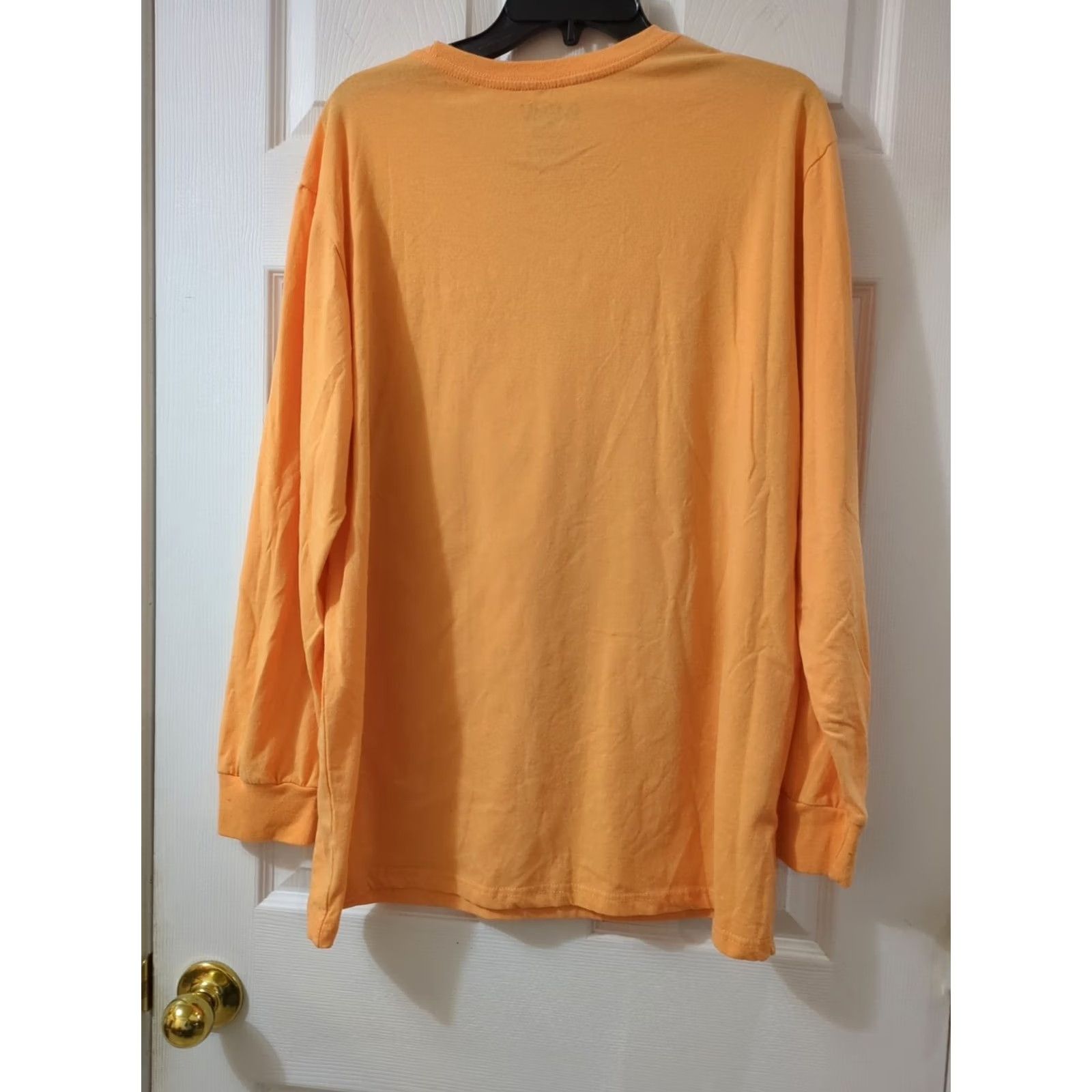 Vintage VINTAGE Bluey Halloween Long Sleeve Shirt XL Orange Fangtastic Women Size XL / US 12-14 / IT 48-50 - 4 Thumbnail