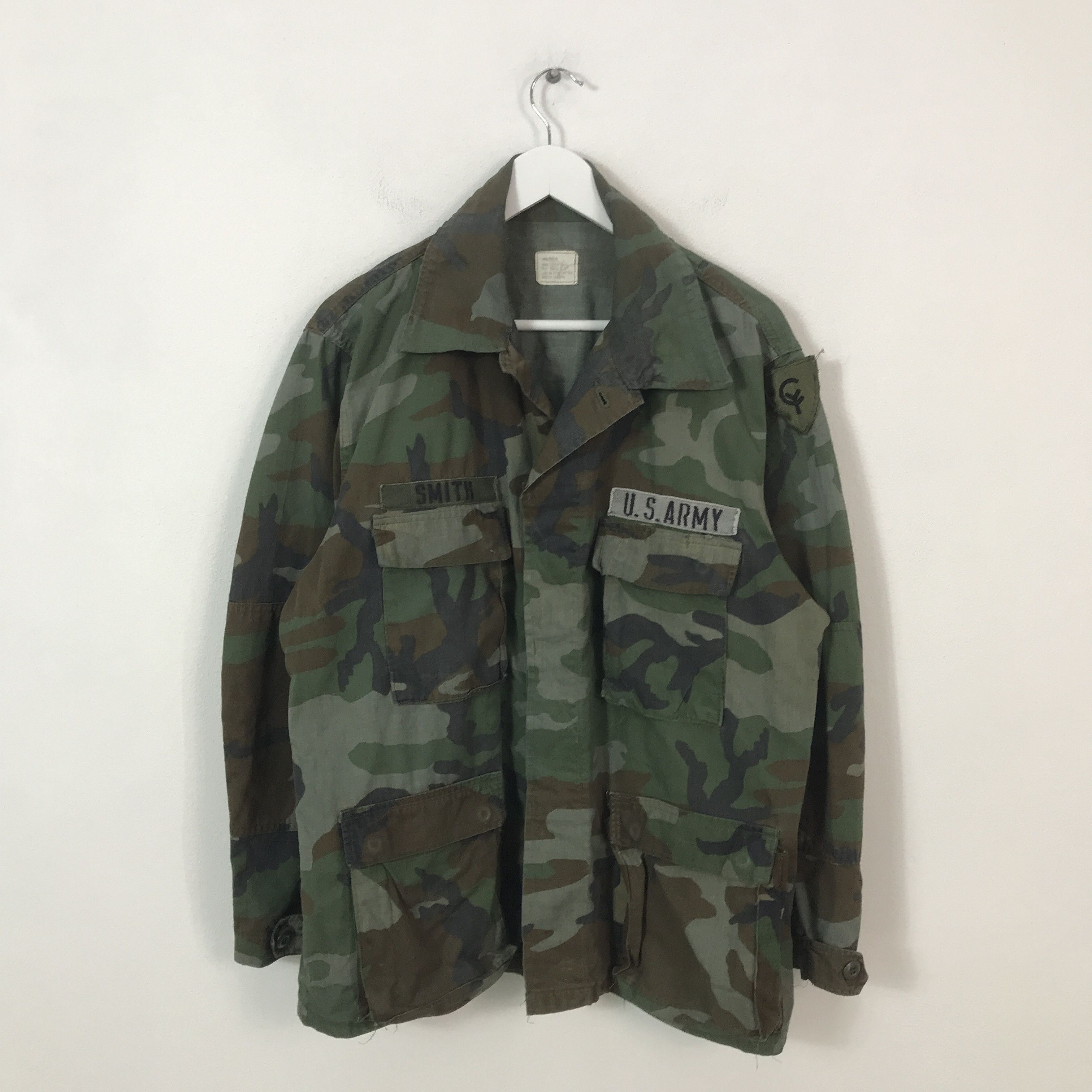 Vintage vintage US Army Camo Button M65 Style jacket Size US L / EU 52-54 / 3 - 1 Thumbnail