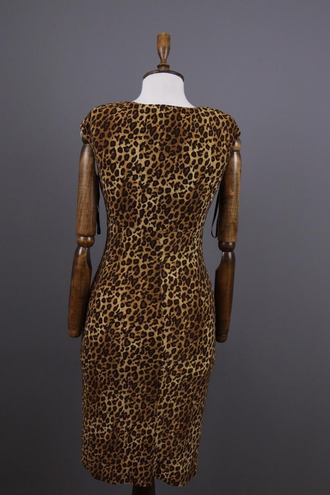 Lauren Ralph Lauren Lauren Ralph Lauren Animals V-Neck Bodycon Dress Size 4 Size S / US 4 / IT 40 - 9 Thumbnail