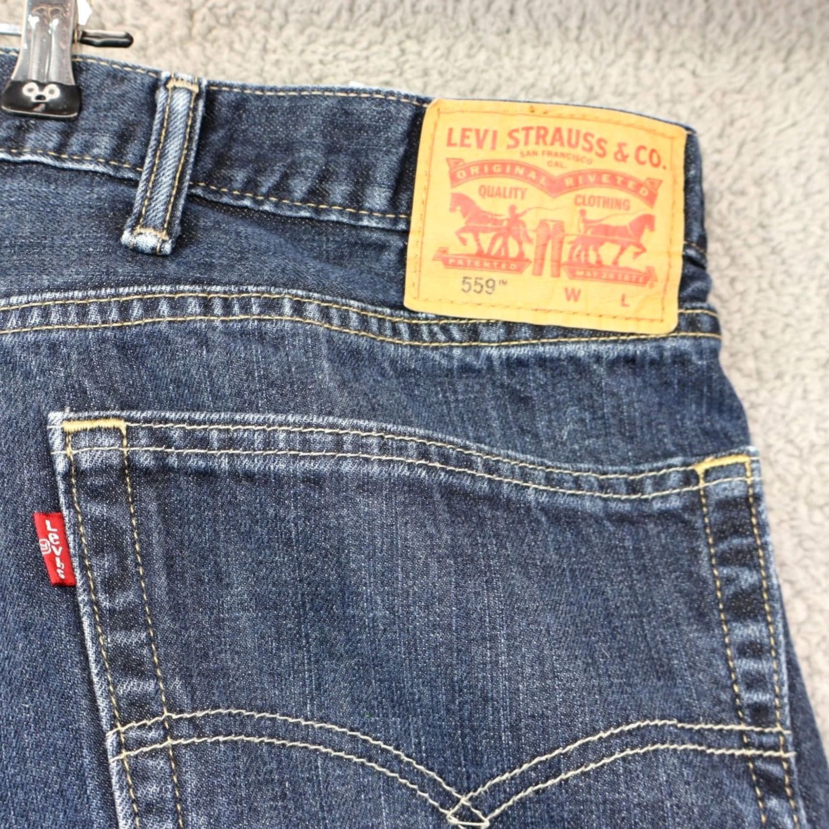 Levi's Levi's 559 Jeans Men 52x32 Classic Fit Straight Blue Denim Size US 36 / EU 52 - 3 Thumbnail