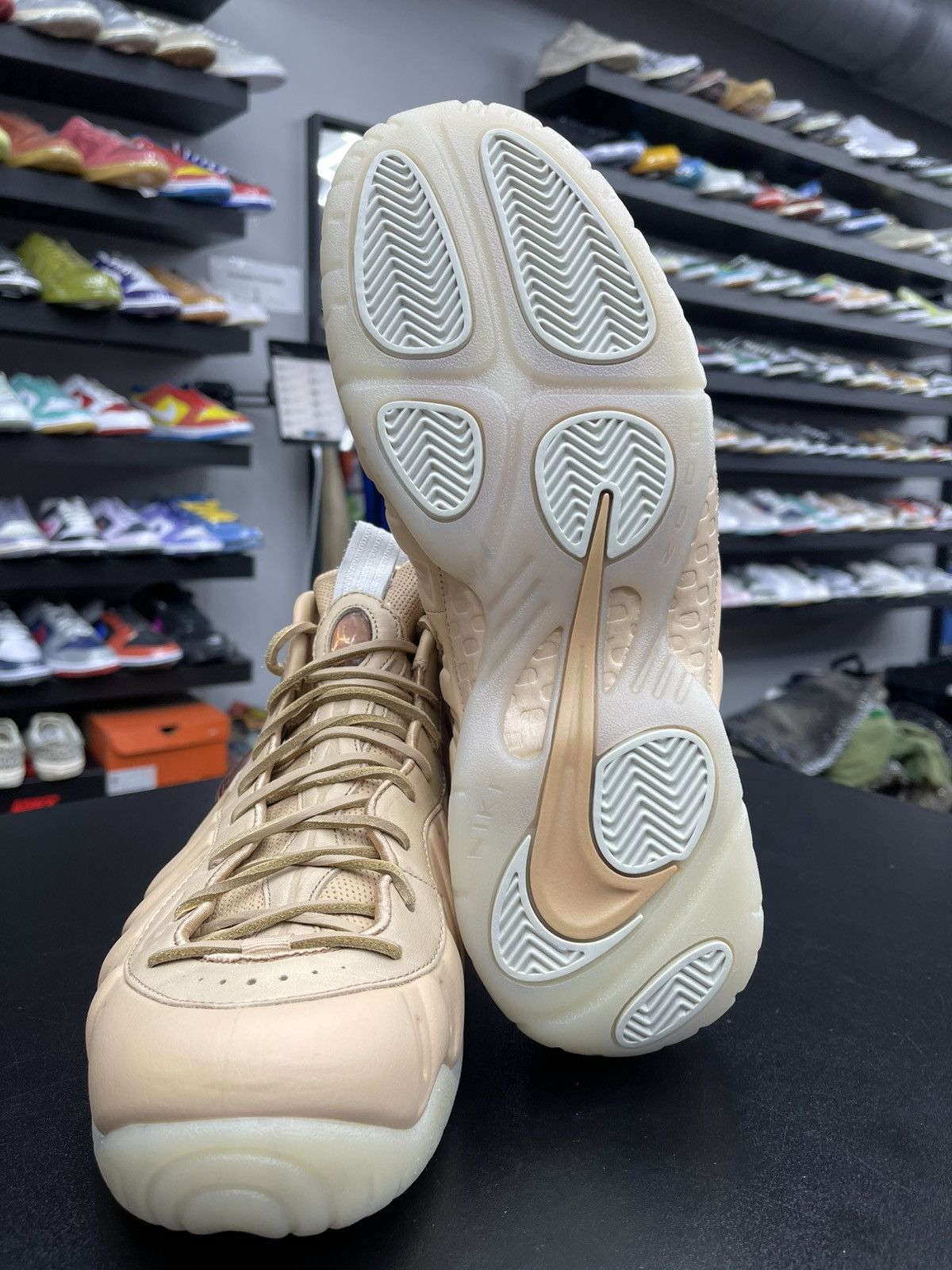Nike Size 11 - Nike Air Foamposite Pro Vachetta Tan Size US 11 / EU 44 - 7 Thumbnail