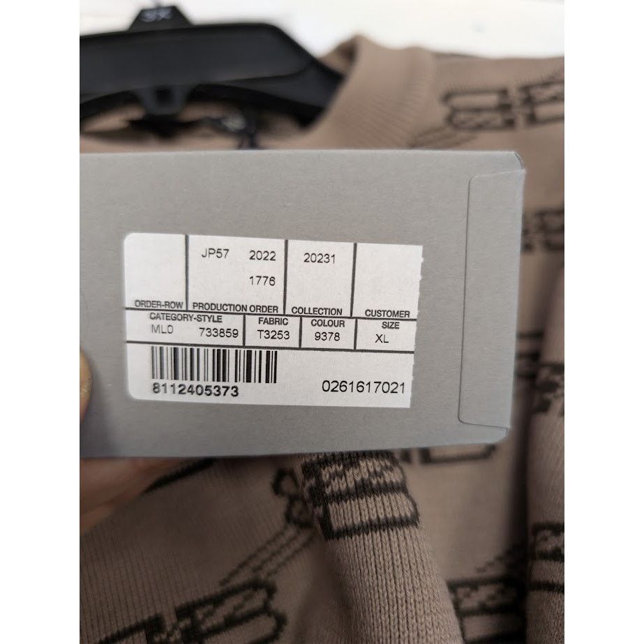 Balenciaga o1rshd1 Monogram Crewneck Sweater in Beige/Brown Size US XL / EU 56 / 4 - 22 Thumbnail