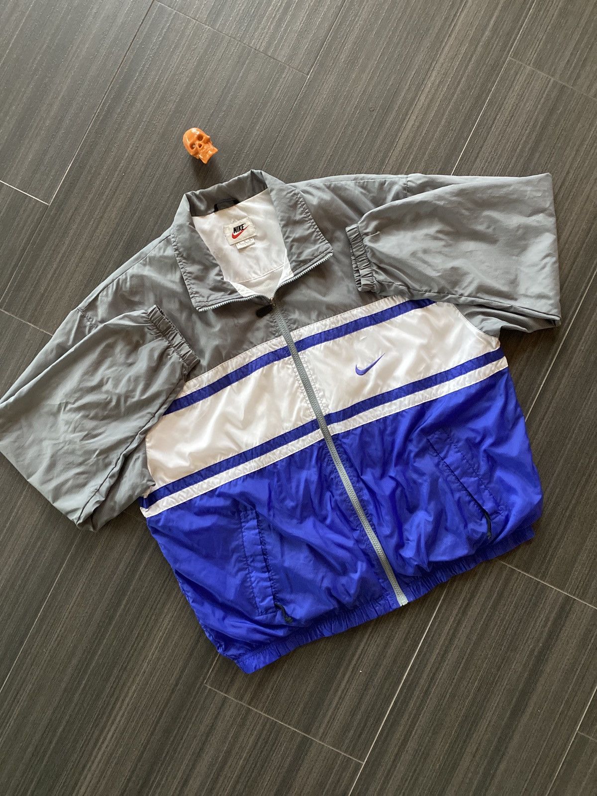 Nike × Vintage 90s Nike big logo windbreaker XL Size US XL / EU 56 / 4 - 1 Thumbnail