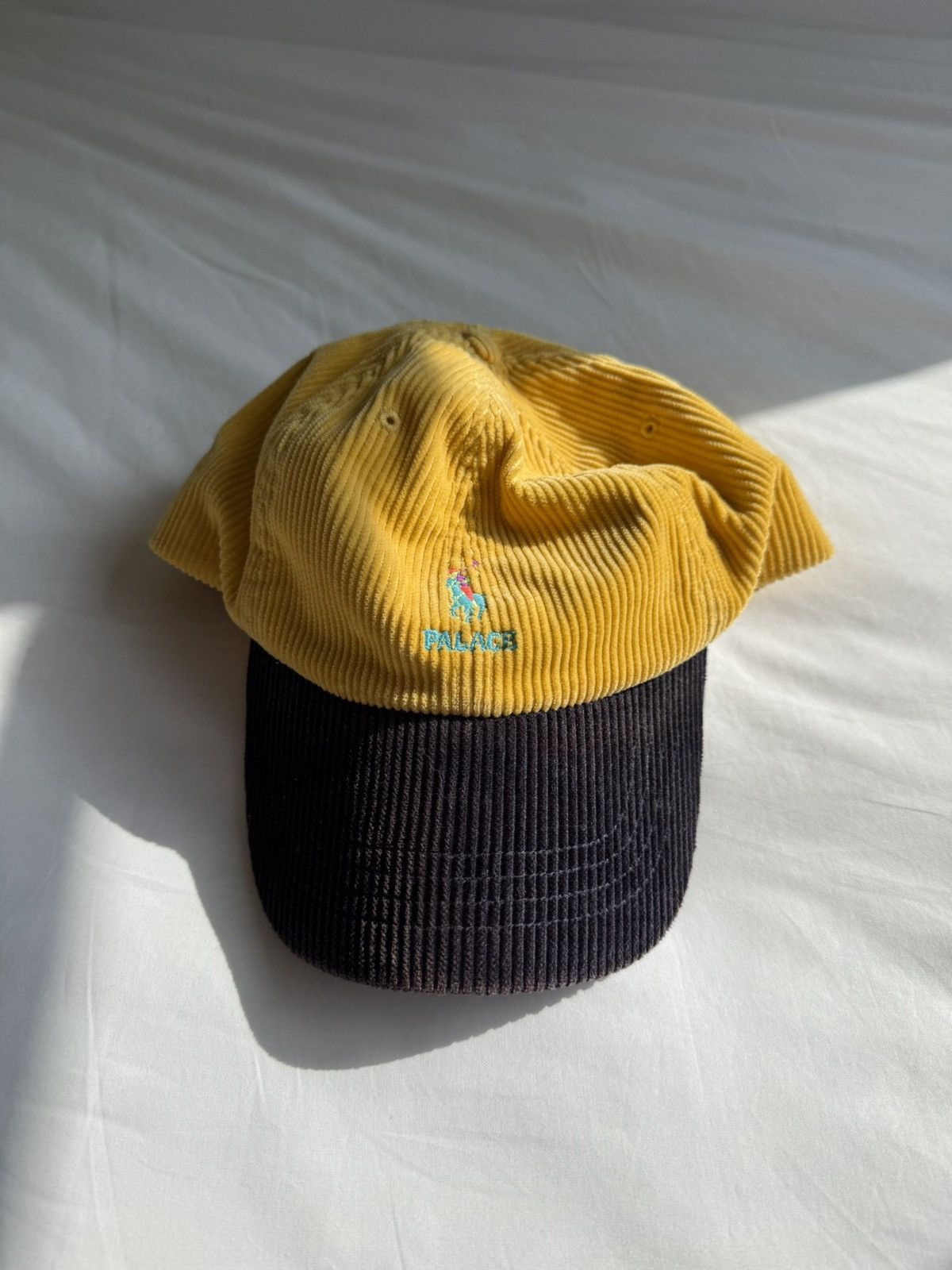 Palace × Polo Ralph Lauren Polo x Palace Corduroy Hat Size ONE SIZE - 1 Thumbnail