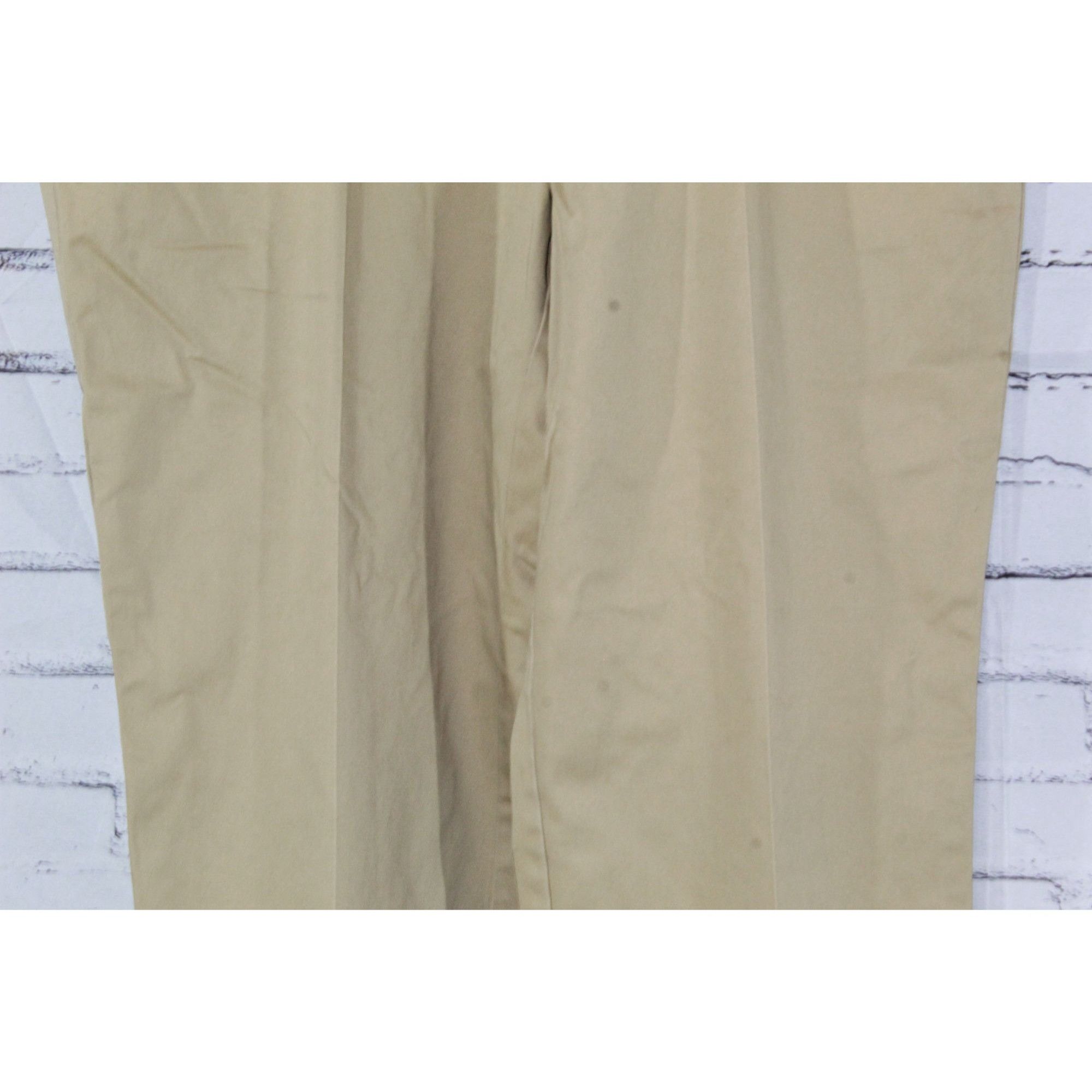 L.L. Bean LL Bean Men Wrinkle Free Chinos Hidden Comfort Khaki Dress Size US 44 / EU 60 - 13 Thumbnail