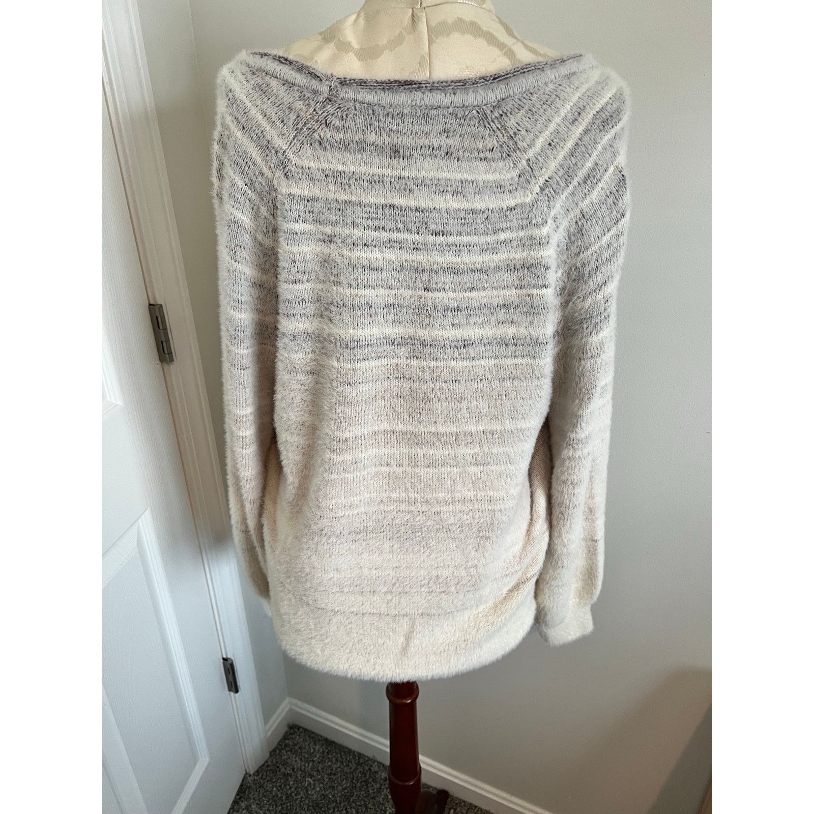 Abercrombie & Fitch Abercrombie & Fitch Soft Pullover Long Sleeve Sweater XL Size XL / US 12-14 / IT 48-50 - 4 Thumbnail