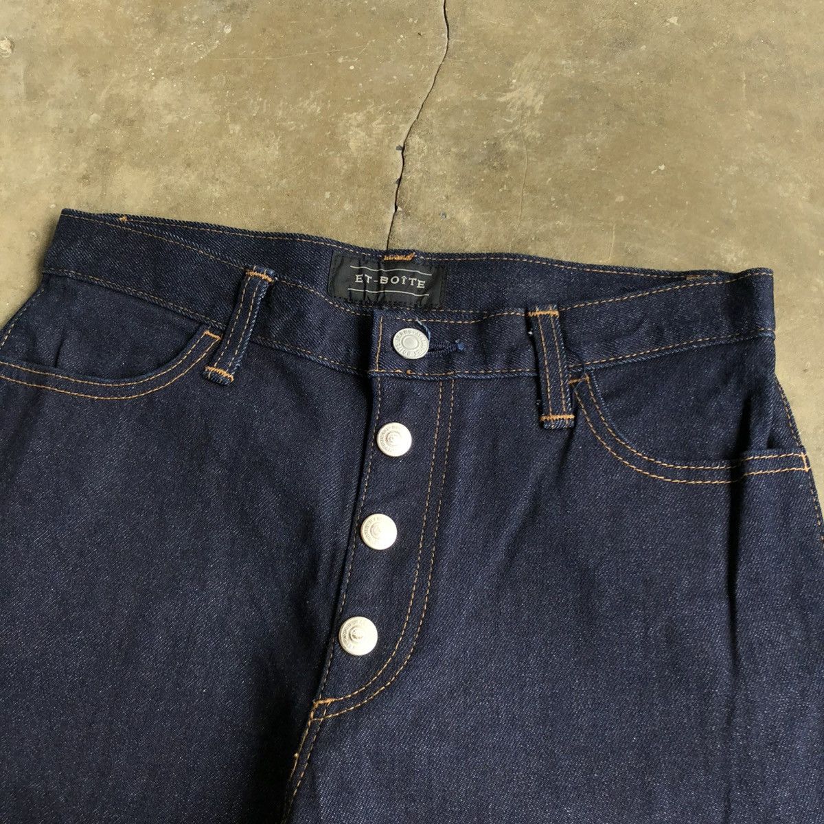 14th Addiction 2000s Et-Boite Button Raw Denim Flared Jeans Lgb Size US 26 / EU 42 - 7 Thumbnail