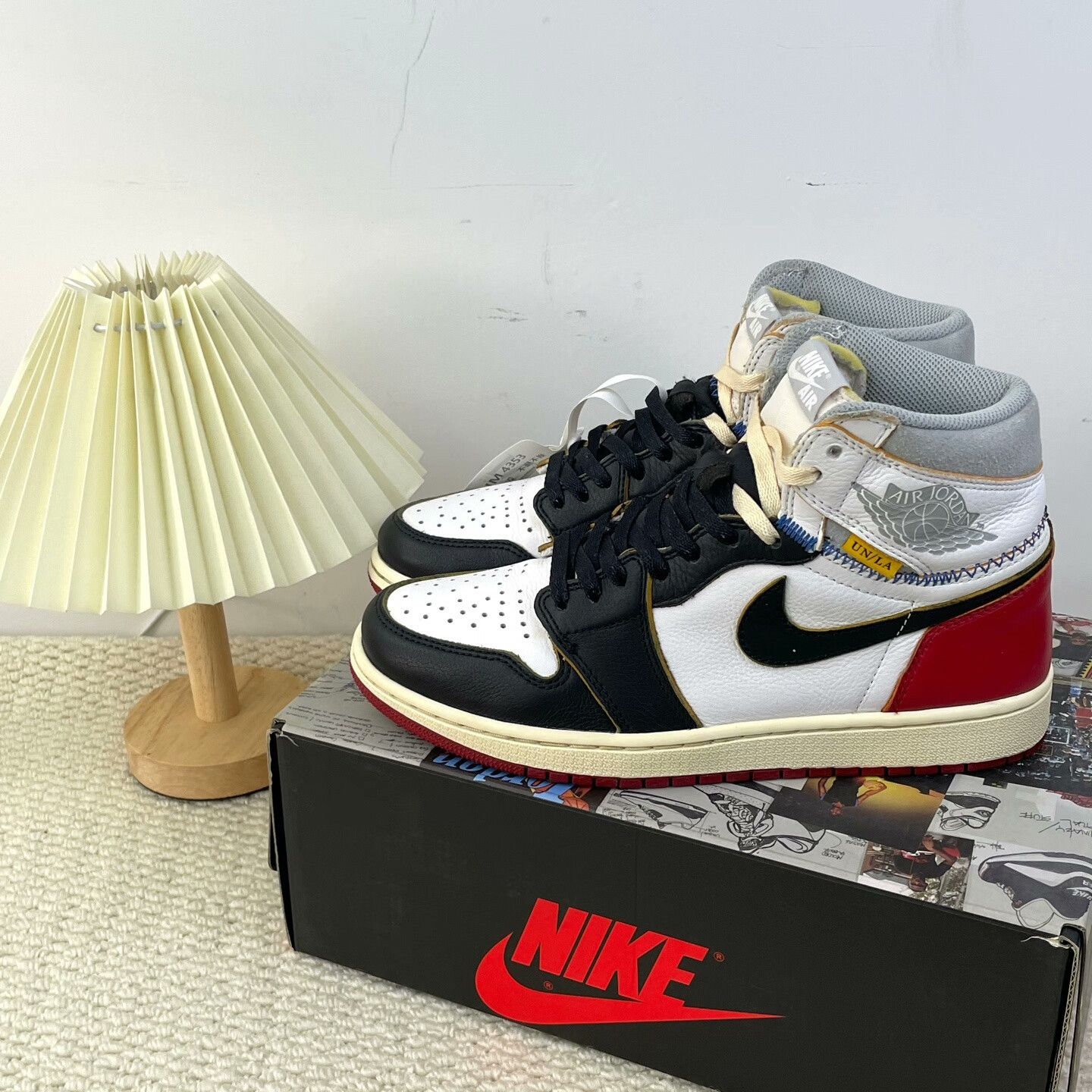 Jordan Brand Jordan Brand Lowtop Sneakers 9 Men Size US 9 / EU 42 - 1 Thumbnail