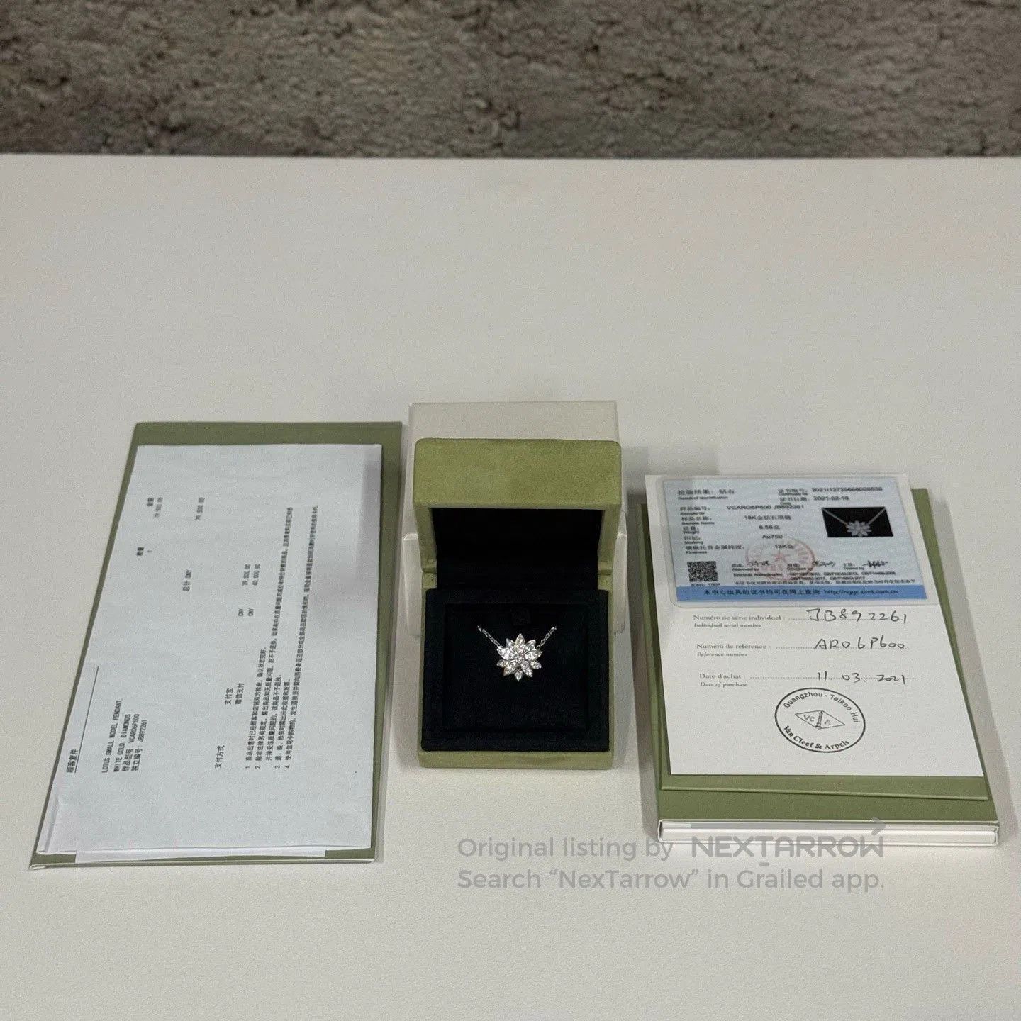Van Cleef & Arpels Van Cleef & Arpels White Gold Lotus Necklace. Size ONE SIZE - 6 Thumbnail