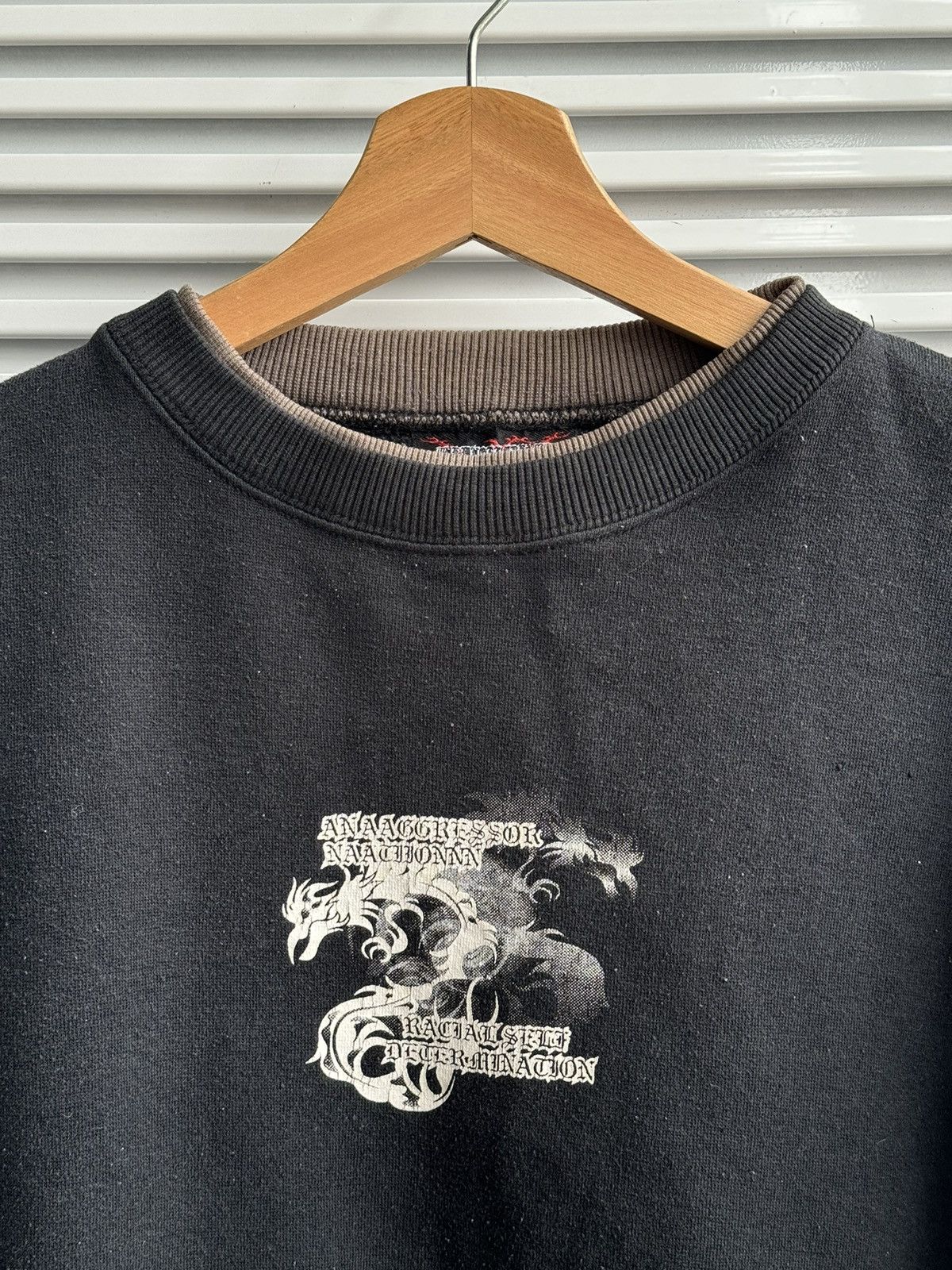 Japanese Brand Y2K Hill Crop Punk Skulls Riot Poem Crewneck Size US M / EU 48-50 / 2 - 3 Thumbnail
