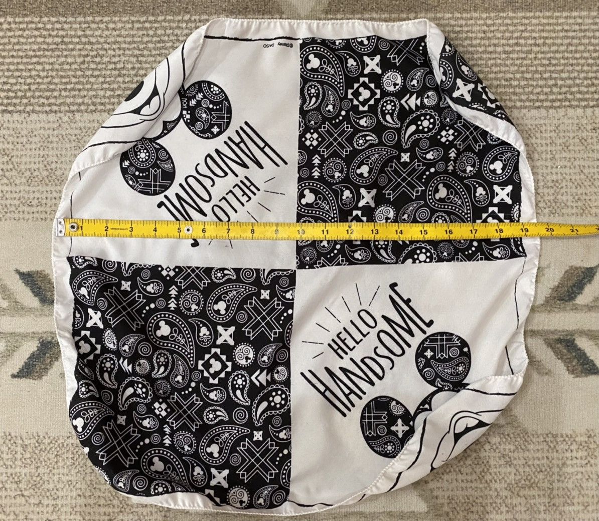 Disney × Mickey Mouse Disney Mickey Mouse Big Logo Scarf/Handkerchief /Neckerchief Size ONE SIZE - 3 Thumbnail