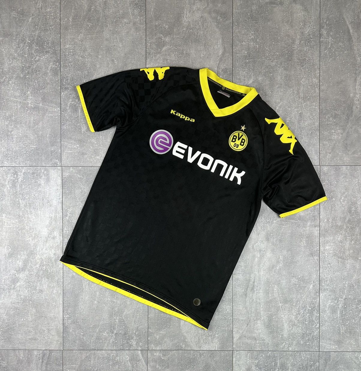 Kappa Kappa Borussia Dortmund #18 Lucas 2010/11 Away Jersey Size US XL / EU 56 / 4 - 1 Thumbnail