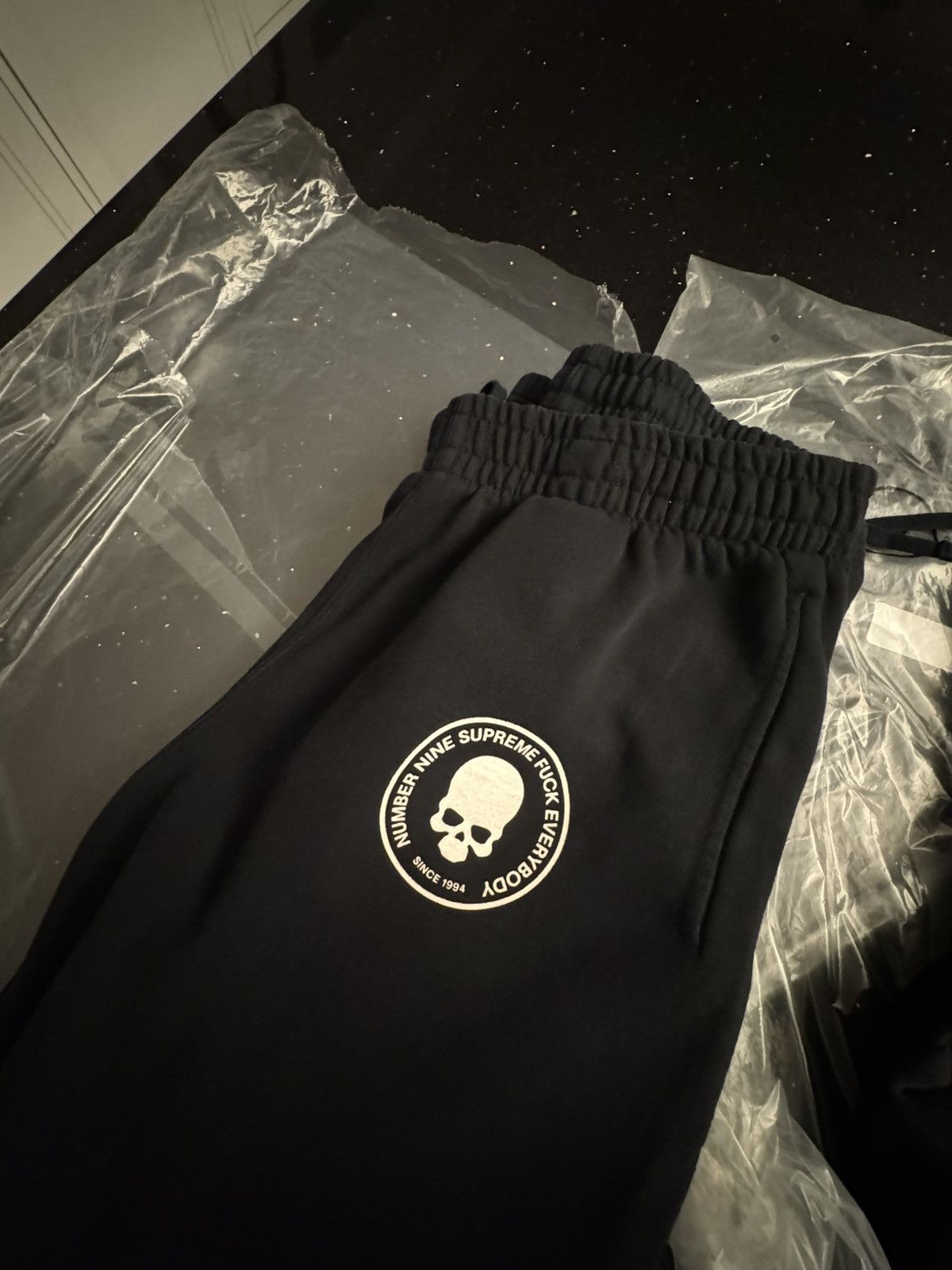 Number (N)ine × Supreme Supreme®/Number (N)ine sweatshirt + Drawstring Sweatpant Size US S / EU 44-46 / 1 - 5 Thumbnail
