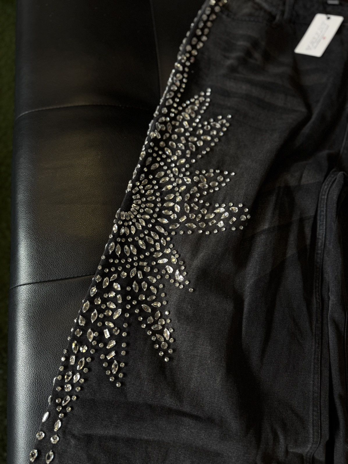Vale Valley Stone Crystal Rhinestone Baggy Black Jeans Size 38 Size US 38 / EU 54 - 4 Thumbnail