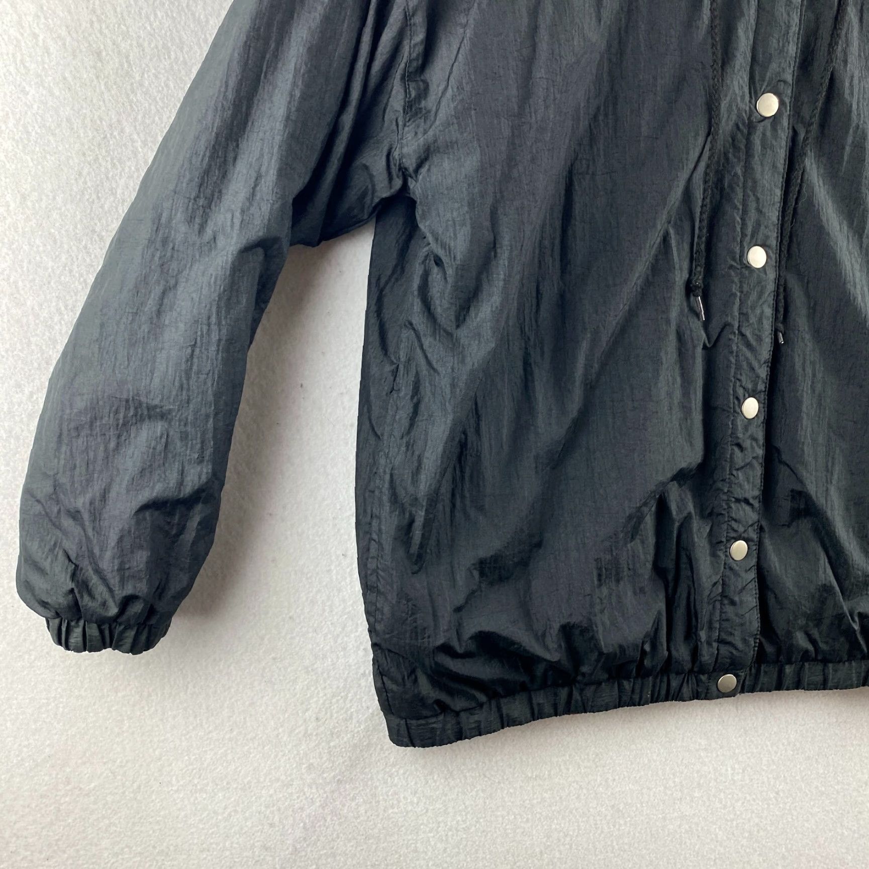 MooRER VINTAGE Jennifer Moore Jacket Mens M Black Red Reversible Snap Button Jacket Mens M Black Red Reversible Button Snap Size US M / EU 48-50 / 2 - 7 Thumbnail