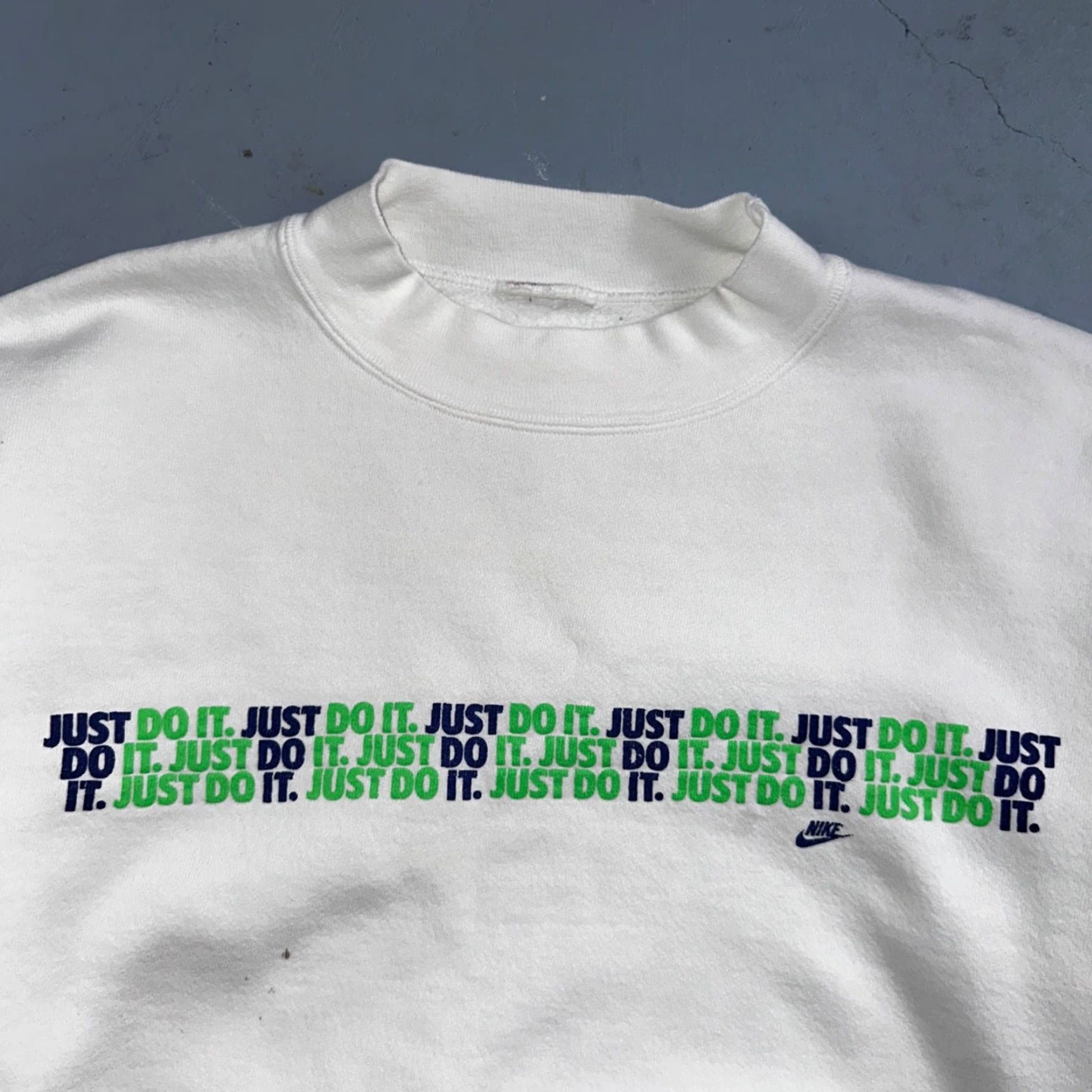 Nike VINTAGE Nike 90s Sweatshirt Crewneck Just Do It White Pullover Athletic Men’s M Size US M / EU 48-50 / 2 - 3 Thumbnail