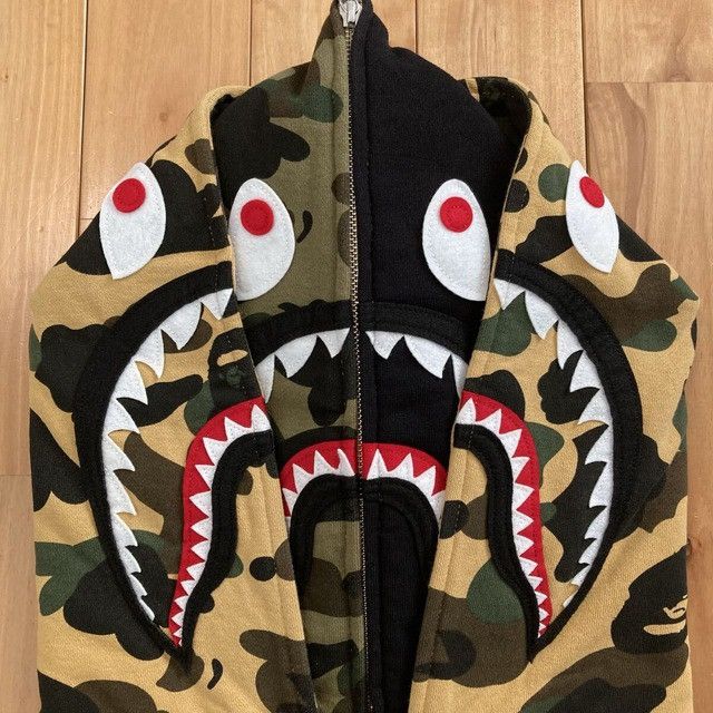Bape BAPE Double Shark Full Zip Hoodie 1st Camo Yellow APE Size US XXL / EU 58 / 5 - 3 Thumbnail