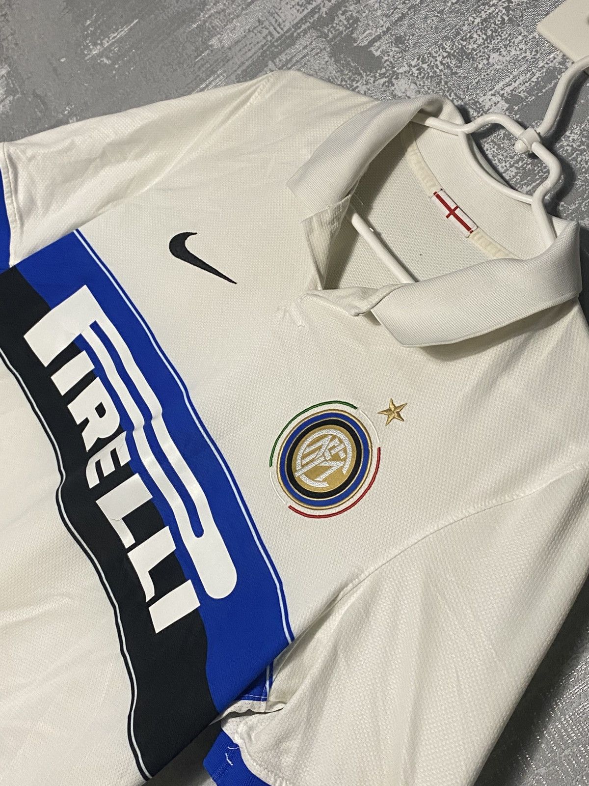 Nike Vintage Inter Nike Soccer Jersey Pirellli Camiseta Football Size US M / EU 48-50 / 2 - 3 Thumbnail
