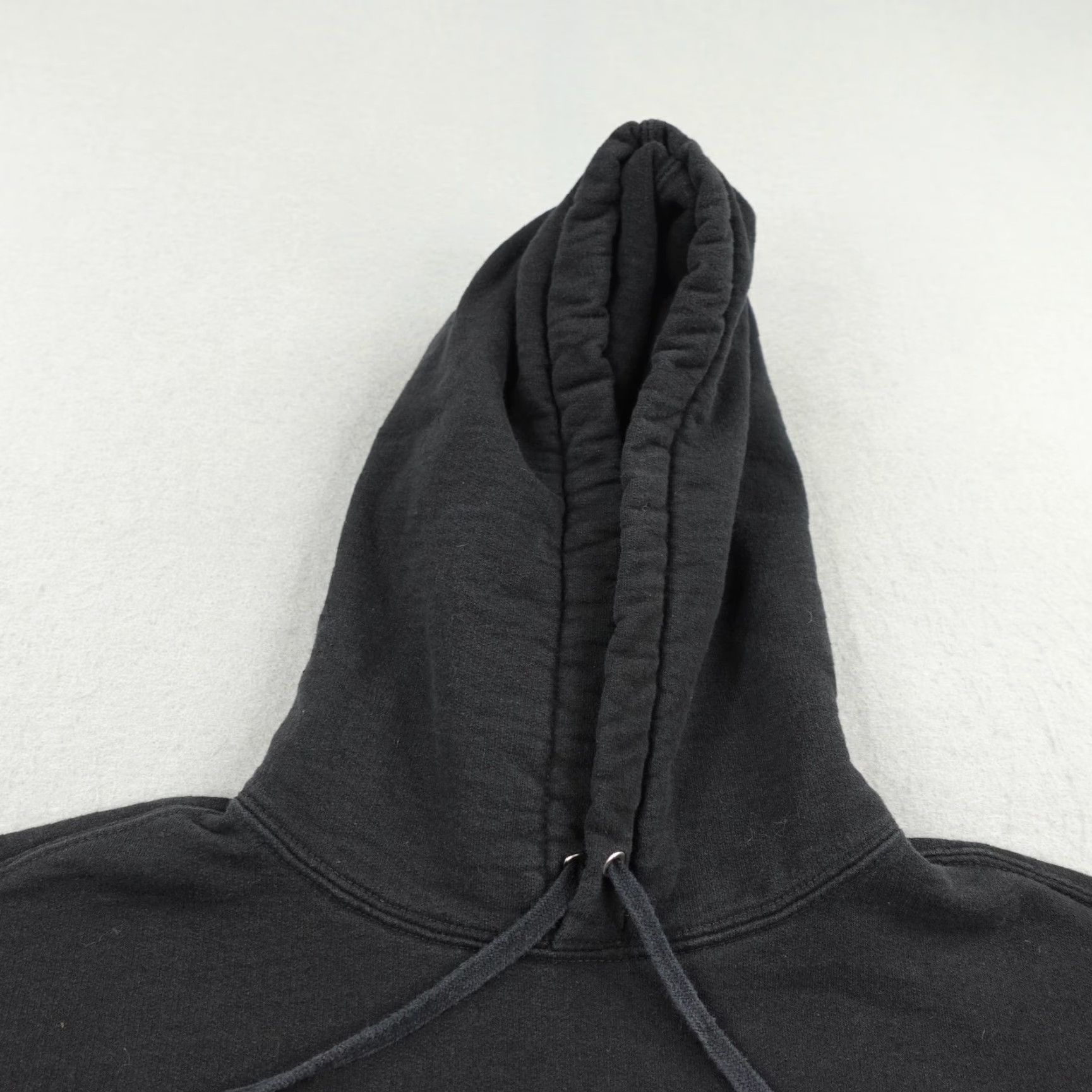 Undefeated VINTAGE Undefeated Hoodie Pullover Mens Medium Black Graphic Print Athletic Skater Size US M / EU 48-50 / 2 - 2 Thumbnail