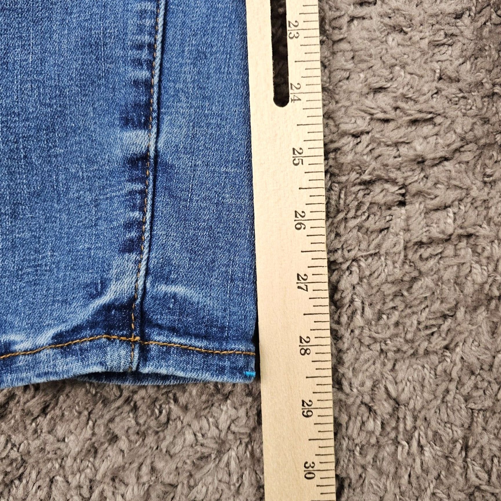 Rainbow Vintage Judy Blue Women’s Skinny Jeans 27 Mid Rise Rainbow Stretch Distressed Medium Wash Size 27" / US 4 / IT 40 - 7 Thumbnail
