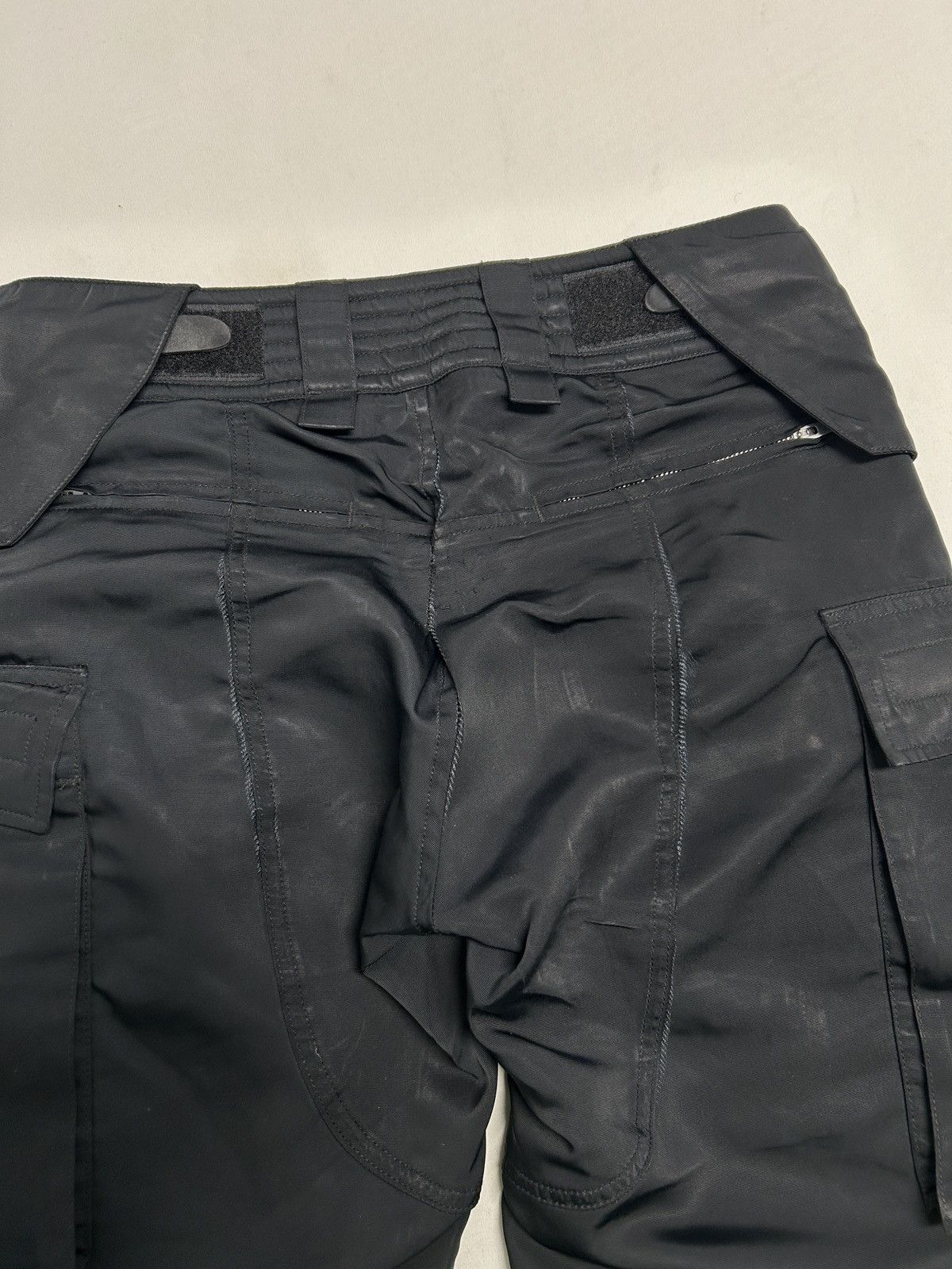 1017 ALYX 9SM FW2019 Tactical Velcro Cargo Pants Size US 30 / EU 46 - 12 Thumbnail