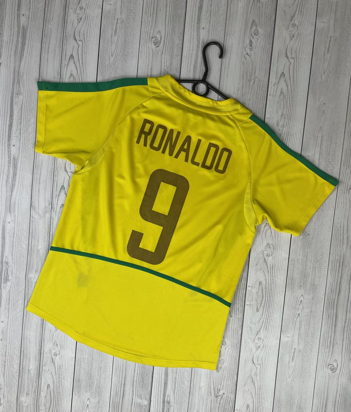 Vintage Vintage Brazil Ronaldo tee 9 jersey Brasil size M Size US M / EU 48-50 / 2 - 2 Thumbnail