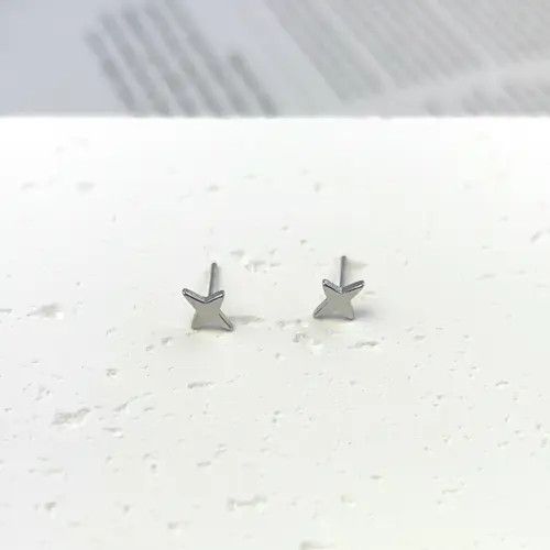 Sterling Silver Small Tiny Star Stud Earrings for Men Women,Star Earrings Size ONE SIZE - 2 Thumbnail