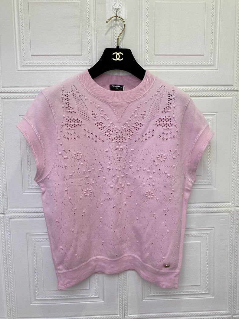 Chanel Chanel Pink Knit Top FR34 Size US M / EU 48-50 / 2 - 1 Thumbnail
