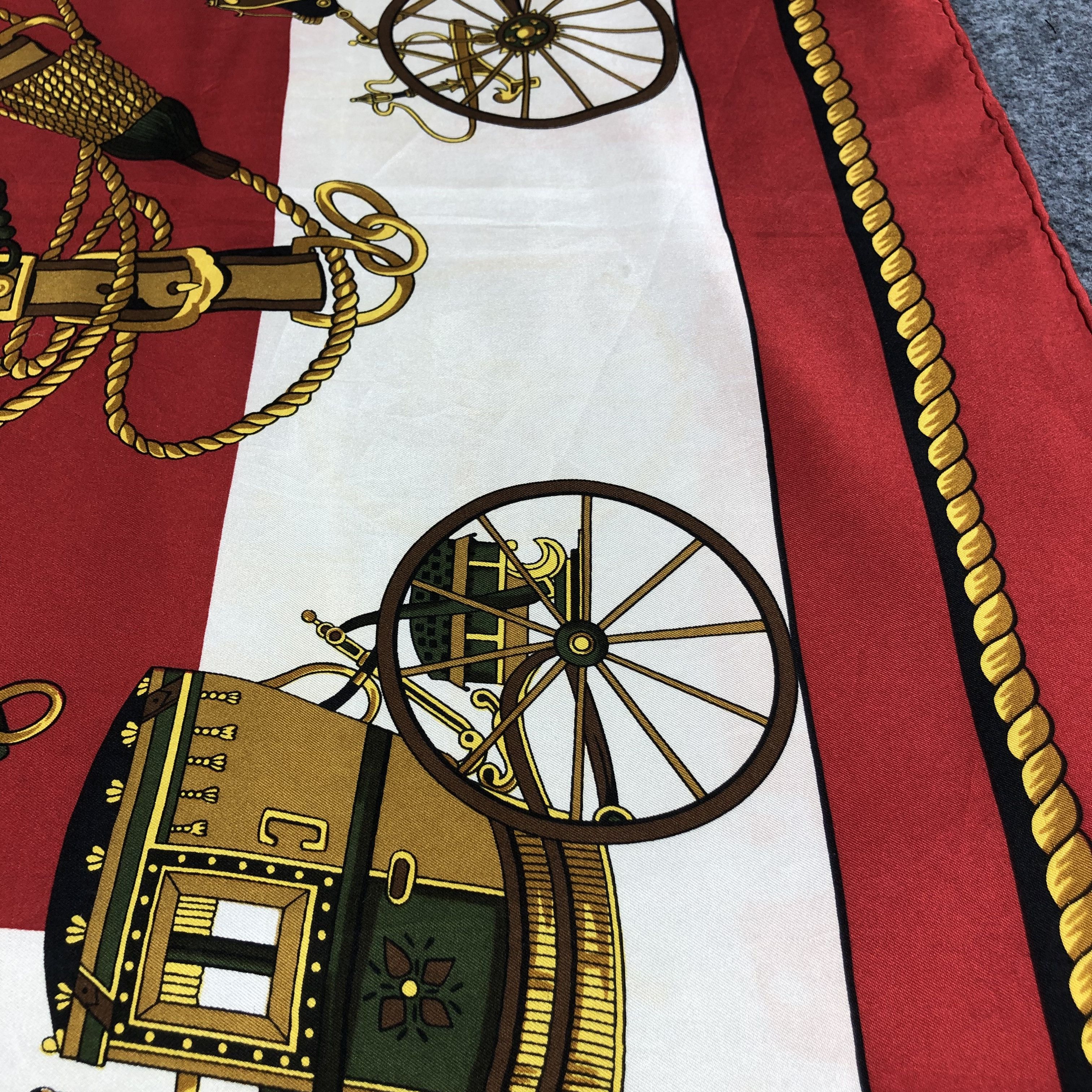 Vintage Castel Luxury Carriage Silk Scarf Foulards M262 Size ONE SIZE - 8 Thumbnail