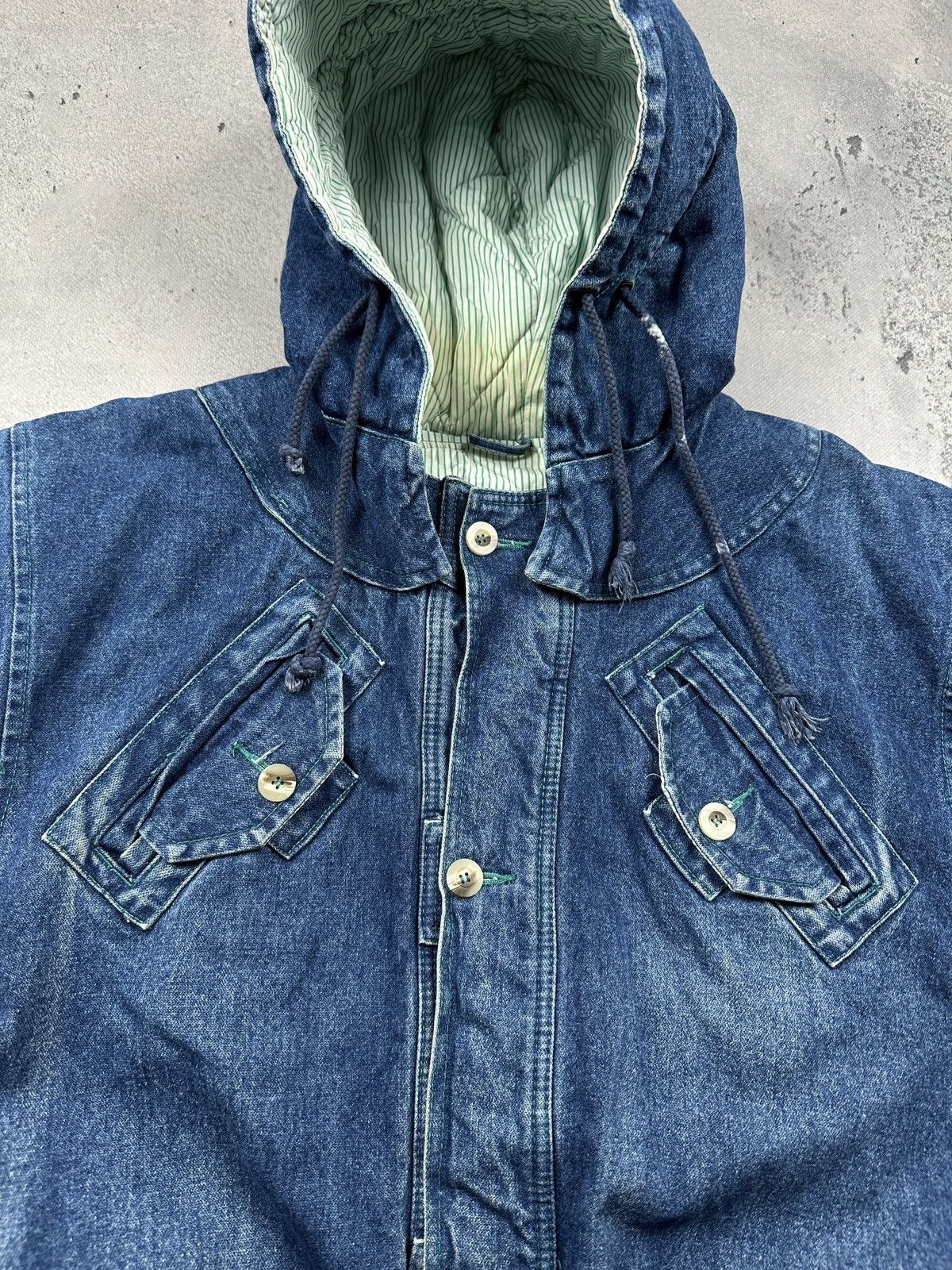 Wrangler Vintage Wrangler Denim Hooded Jacket Quilted Lined Workwear Size US XL / EU 56 / 4 - 10 Thumbnail