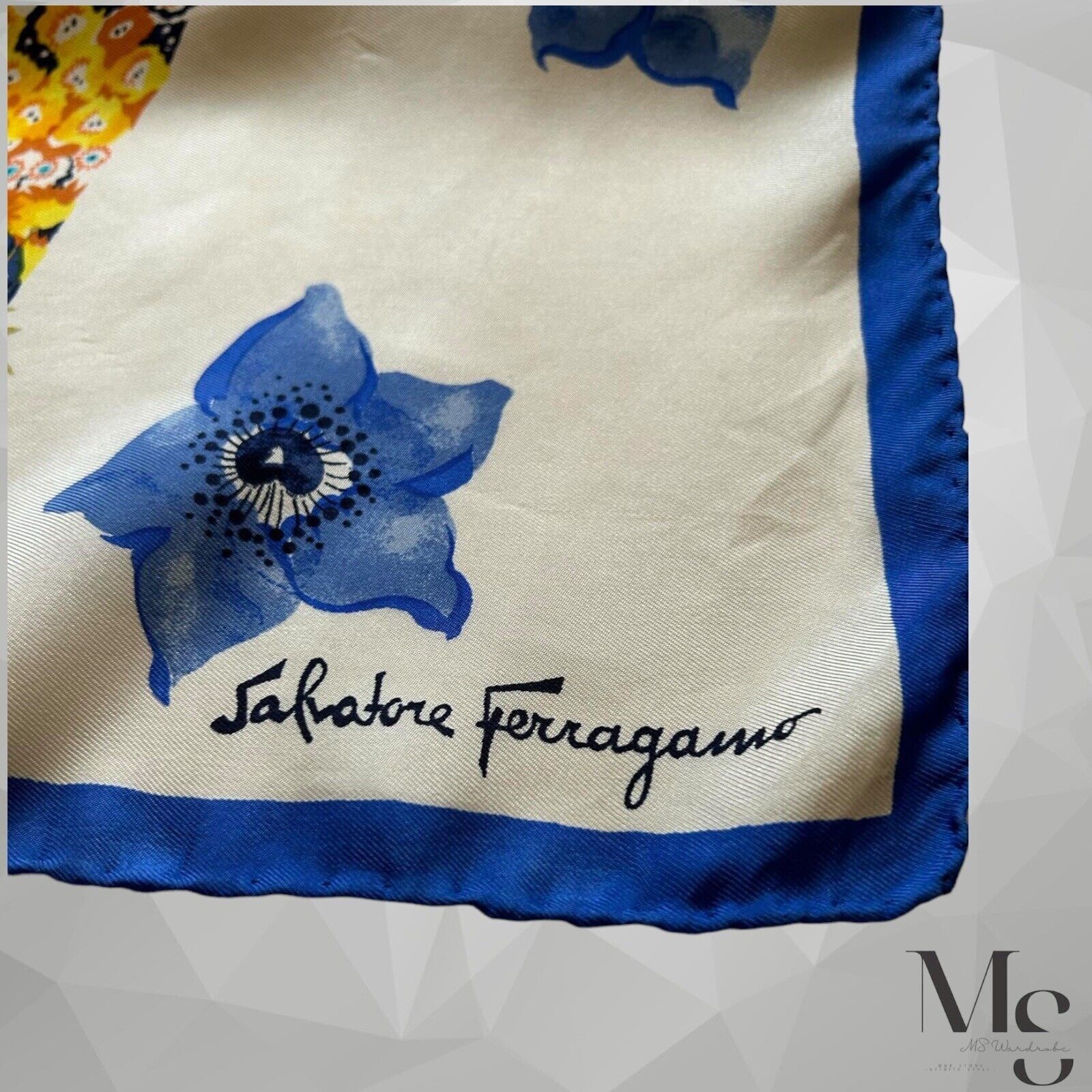 Salvatore Ferragamo SALVATORE FERRAGAMO Ivory Blue Floral Elephant Print Scarf S Size ONE SIZE - 3 Thumbnail