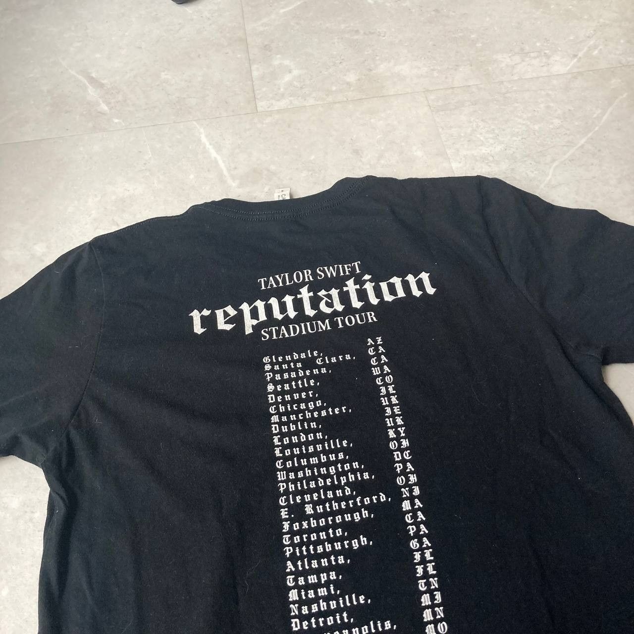 Rap Tees Taylor Swift Reputation Tour Pop Rock Band Tee Size US M / EU 48-50 / 2 - 5 Thumbnail