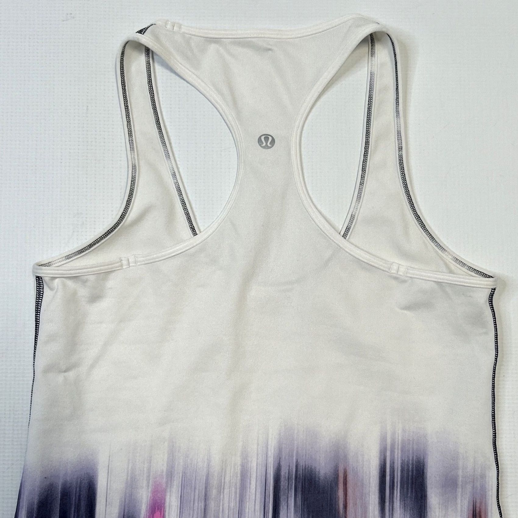 Lululemon Lululemon Cool Racerback Tank Top Multicolor Floral Luon 2 Women Sleeveless Racerback Extra Long Regular Size 2 100% Genuine Womens Size XS / US 0-2 / IT 36-38 - 7 Thumbnail