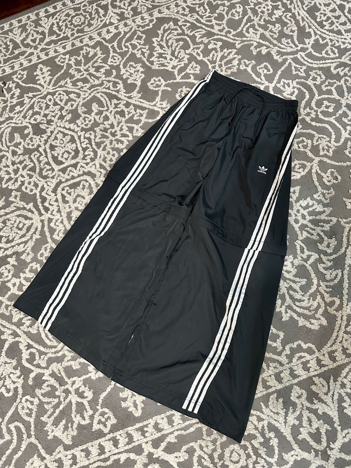 Adidas Adidas Black Wide Trackpants Size US 32 / EU 48 - 3 Thumbnail