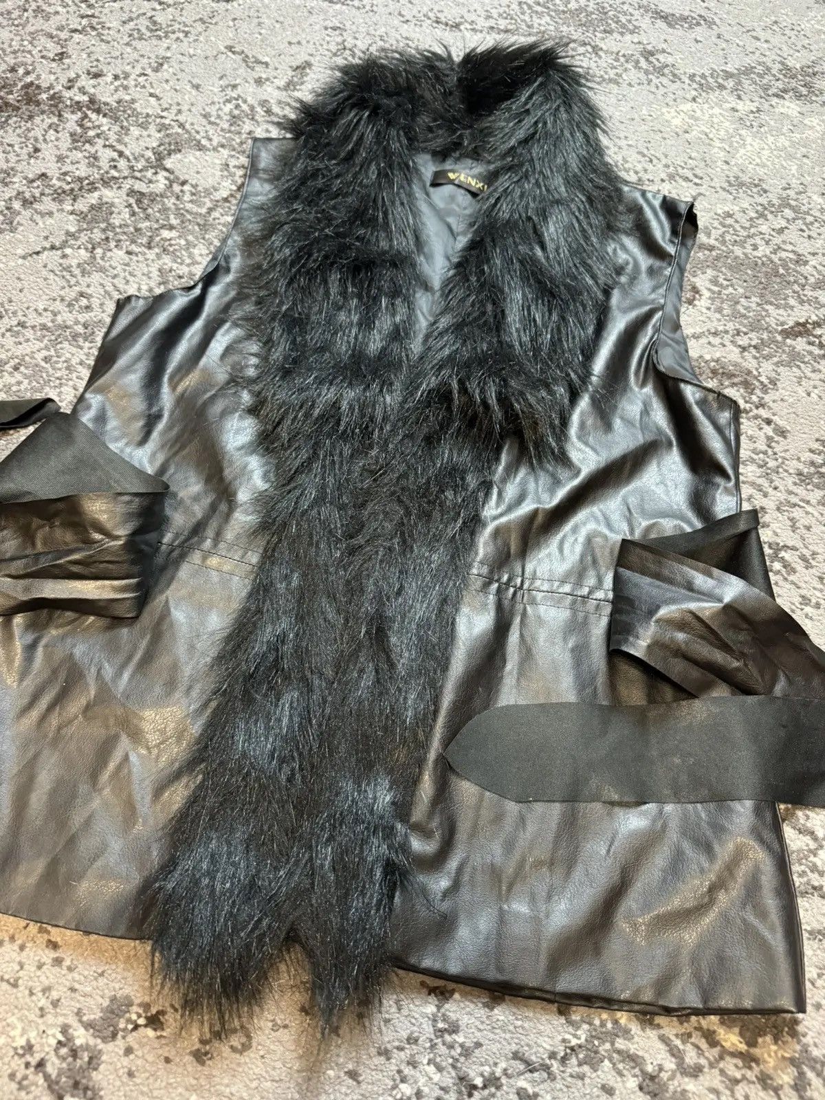 Japanese Brand × Vintage Y2K Leather Style Long Fur Collar Owens Style Vests Size US S / EU 44-46 / 1 - 5 Thumbnail