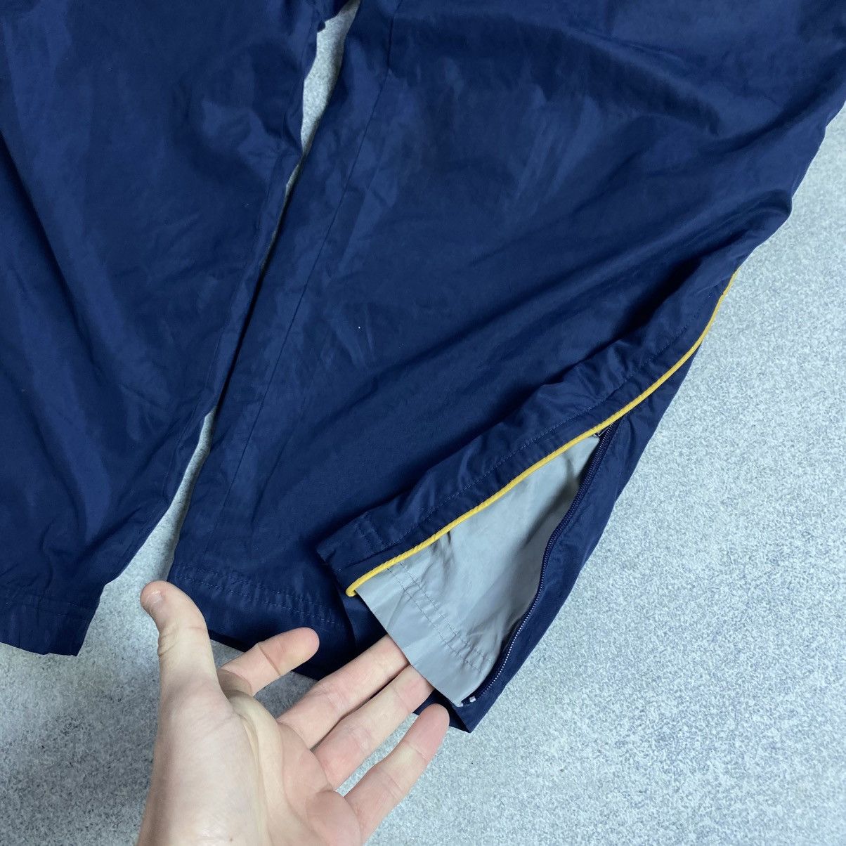 Nike 2000s Nike Track Pants Size US 36 / EU 52 - 4 Thumbnail