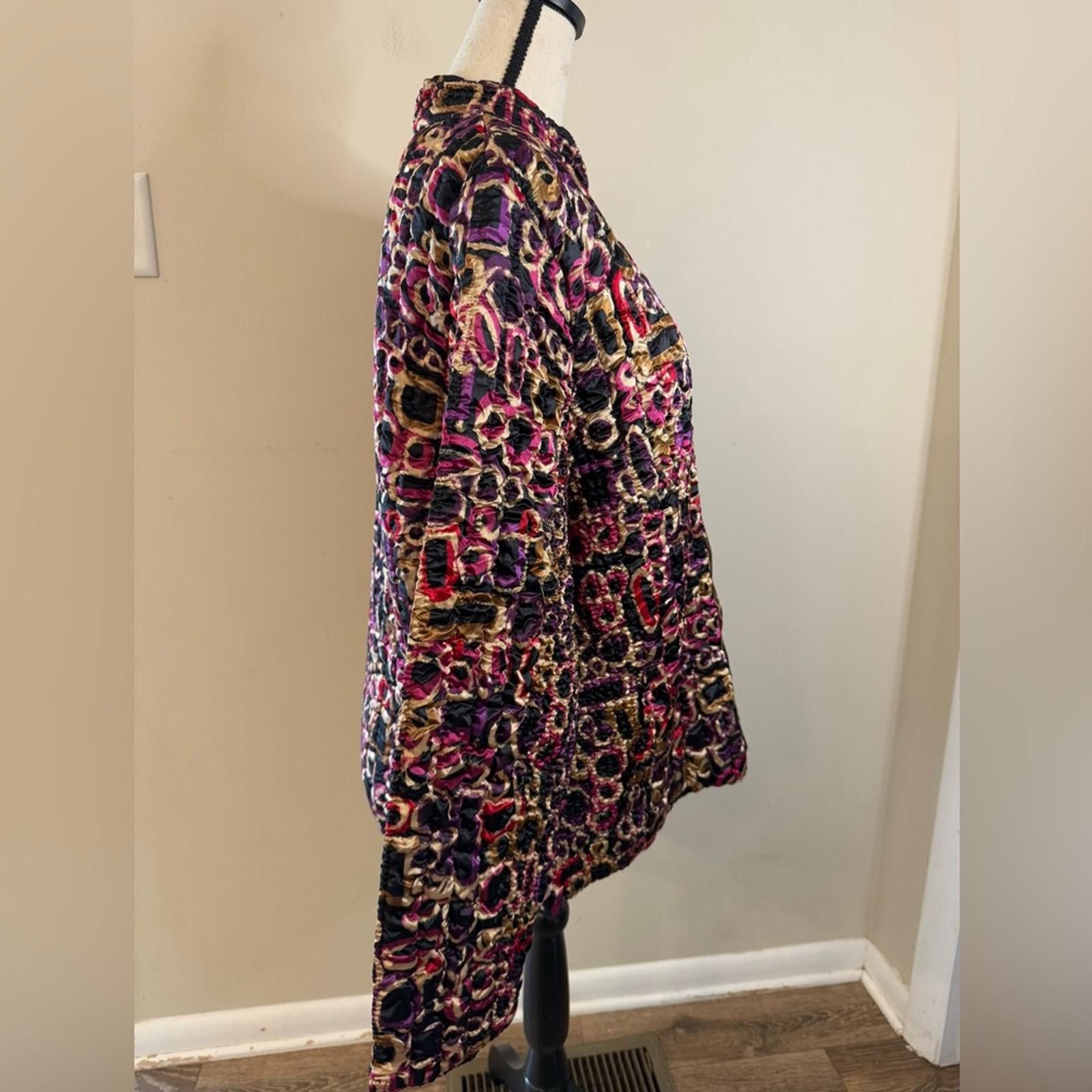 Other Ruby Rd. Crinkle texture colorful zip up jacket plus size 1X Size XL / US 12-14 / IT 48-50 - 3 Thumbnail