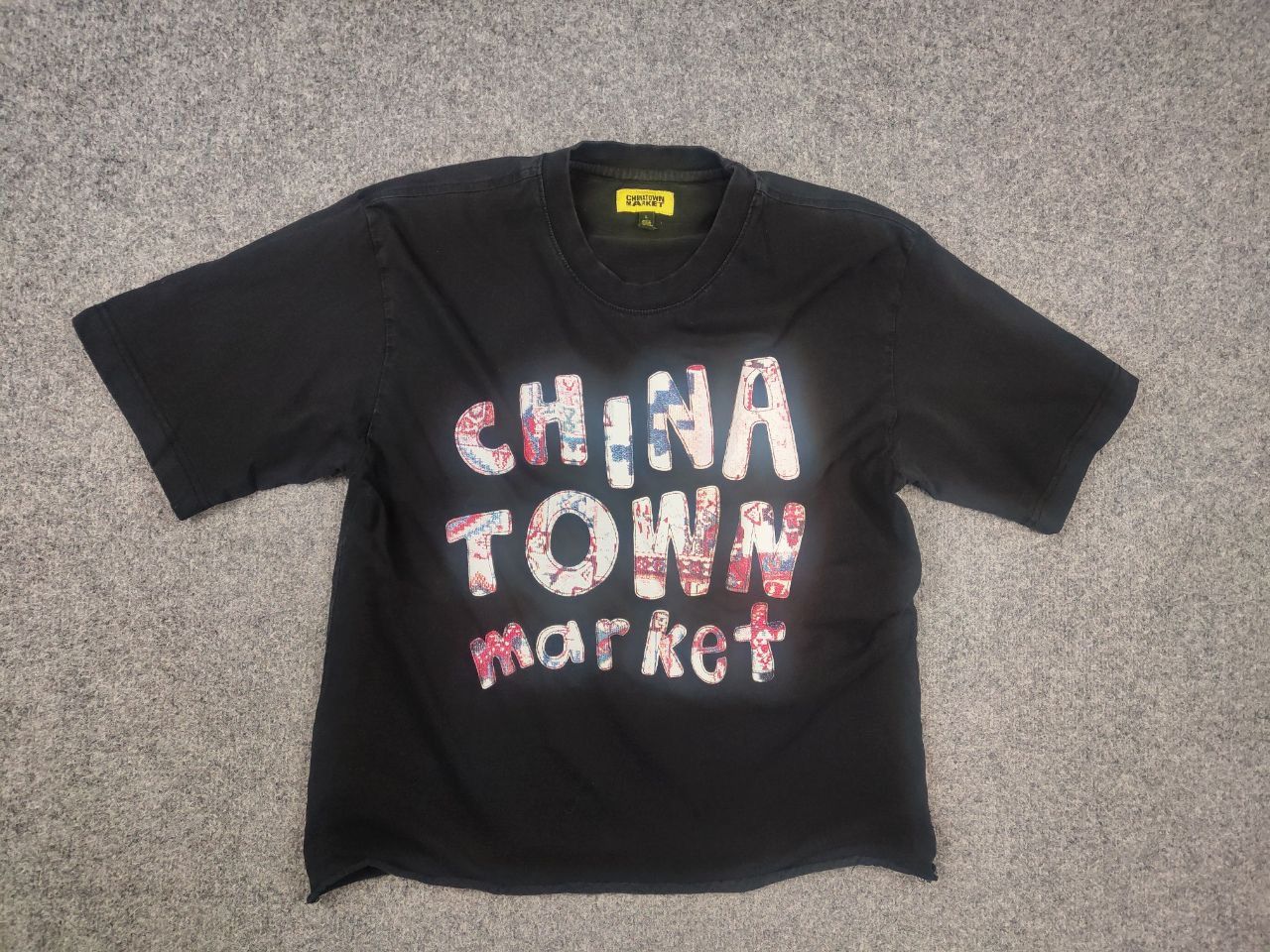 Vintage China Town market Design Japan Custom cropped black t-shirt Size US M / EU 48-50 / 2 - 2 Thumbnail