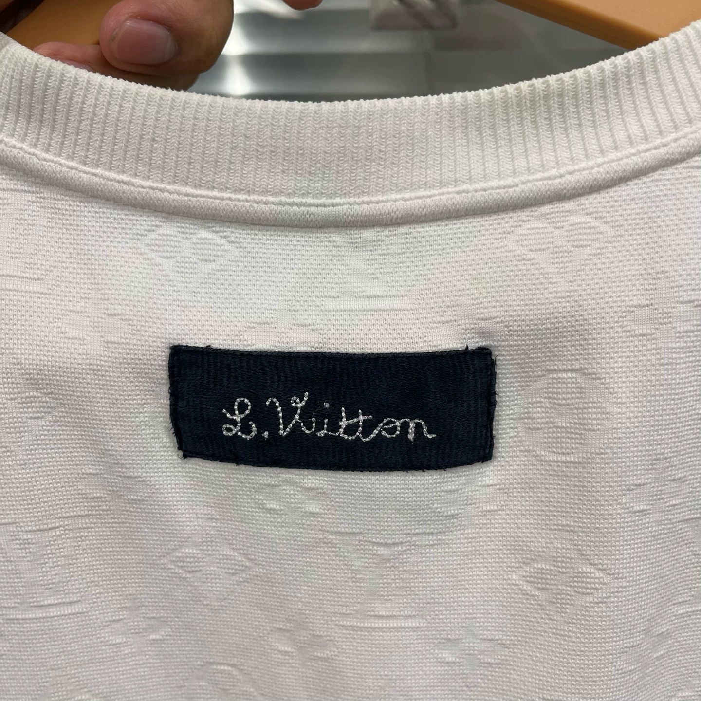 Louis Vuitton LV white monkey doll short sleeve S 98new no tag Size US S / EU 44-46 / 1 - 5 Thumbnail