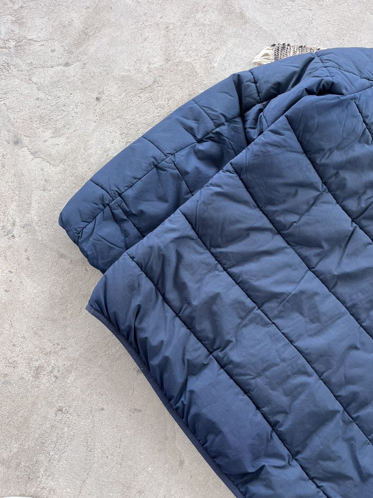 Barbour Vintage Barbour International Court Quilt Jacket Navy Y2K Size US L / EU 52-54 / 3 - 18 Thumbnail