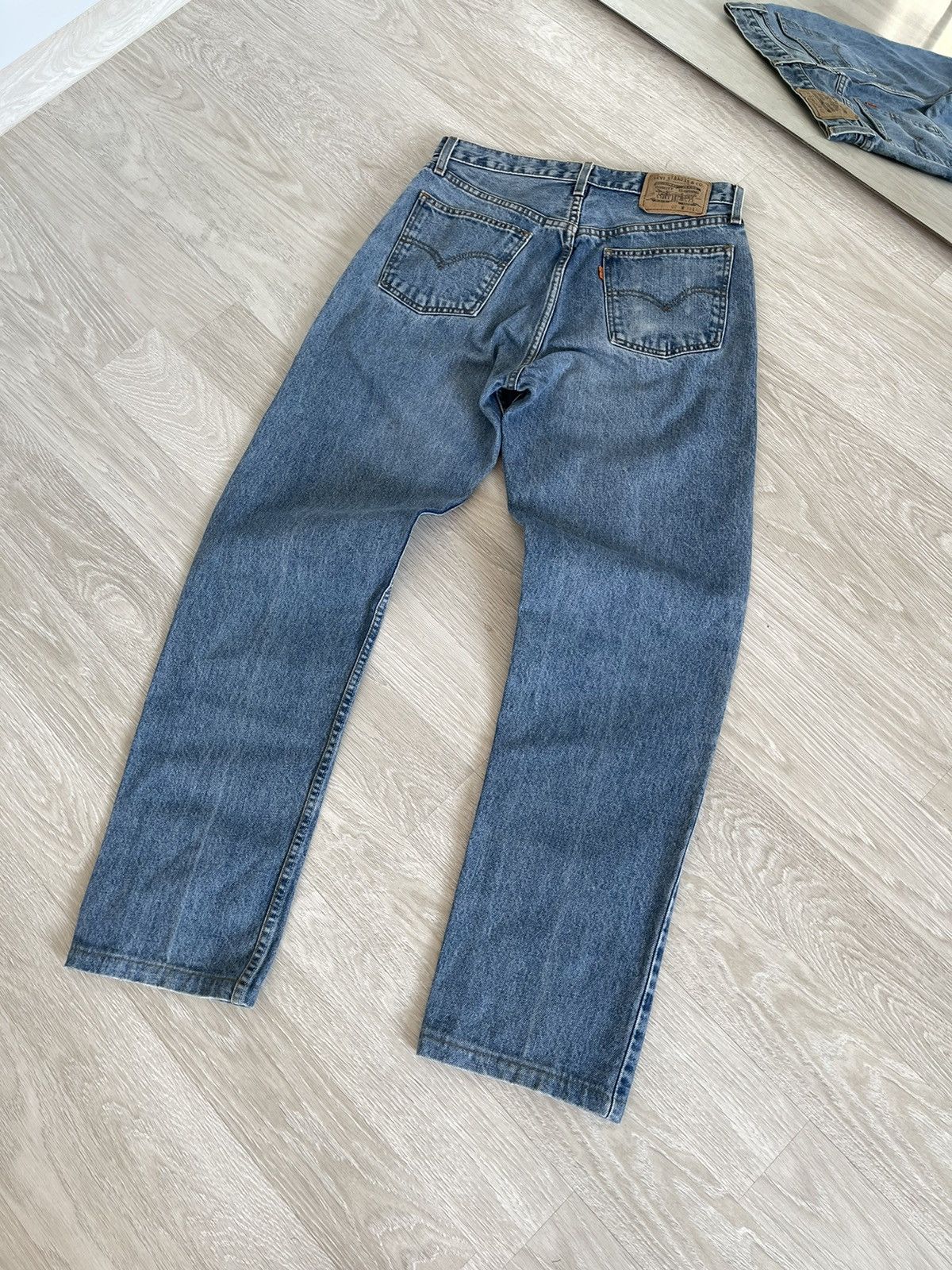 Levi's 90's Levi's 615 Vintage Light Wash Orange Tab Straight Jeans Size US 30 / EU 46 - 15 Thumbnail