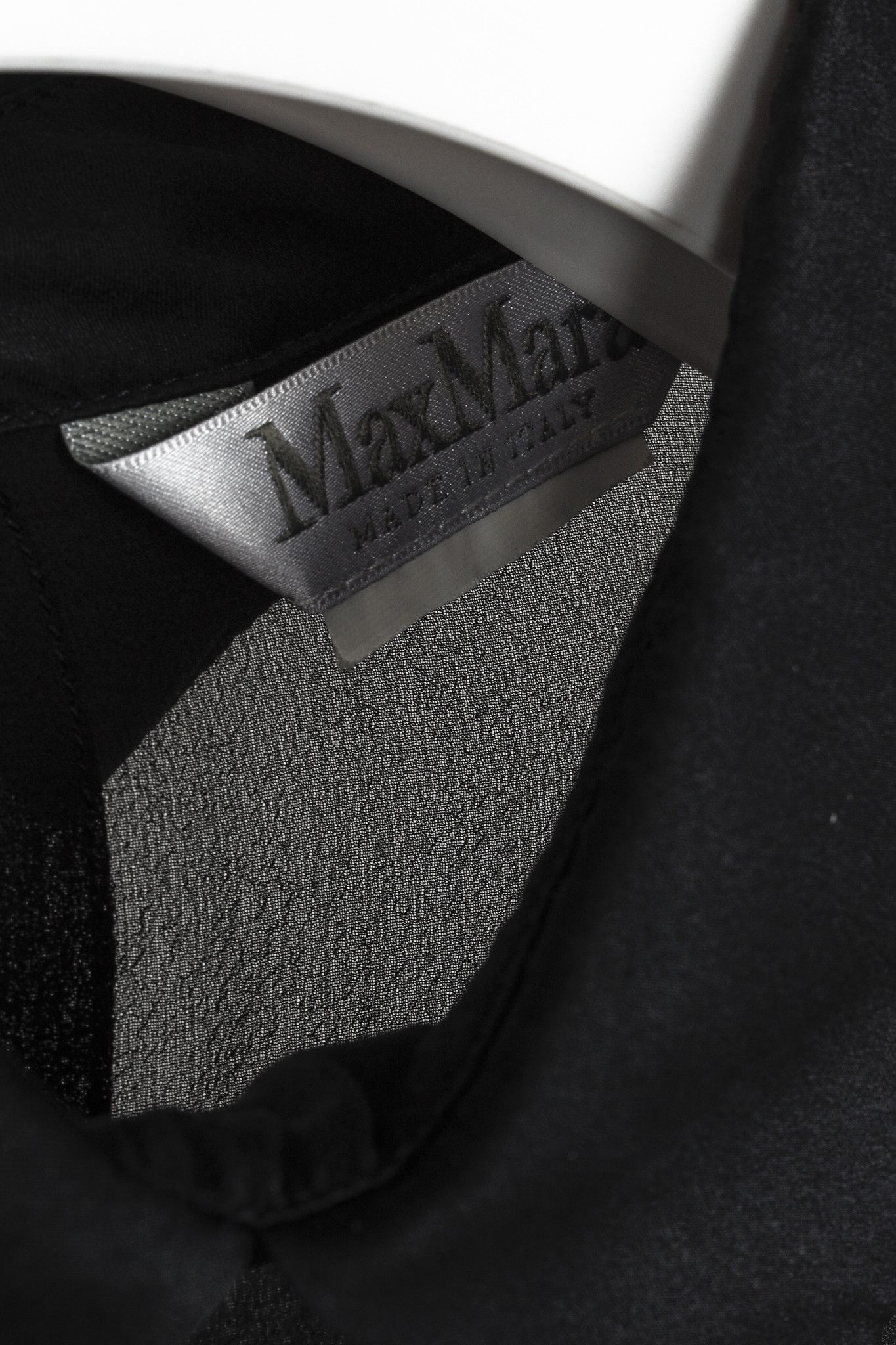 Max Mara Max Mara Black Sheer Satin-Trim Collared Blouse Size M / US 6-8 / IT 42-44 - 4 Thumbnail