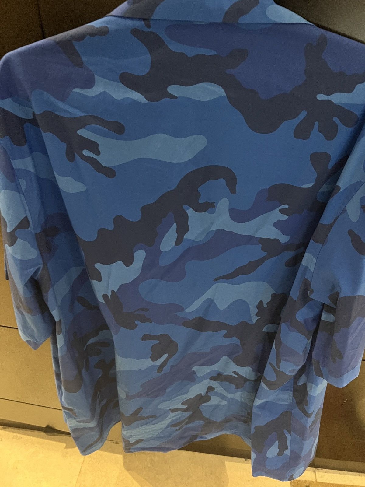 Valentino Valentino camouflage bowling shirt Size US M / EU 48-50 / 2 - 3 Thumbnail